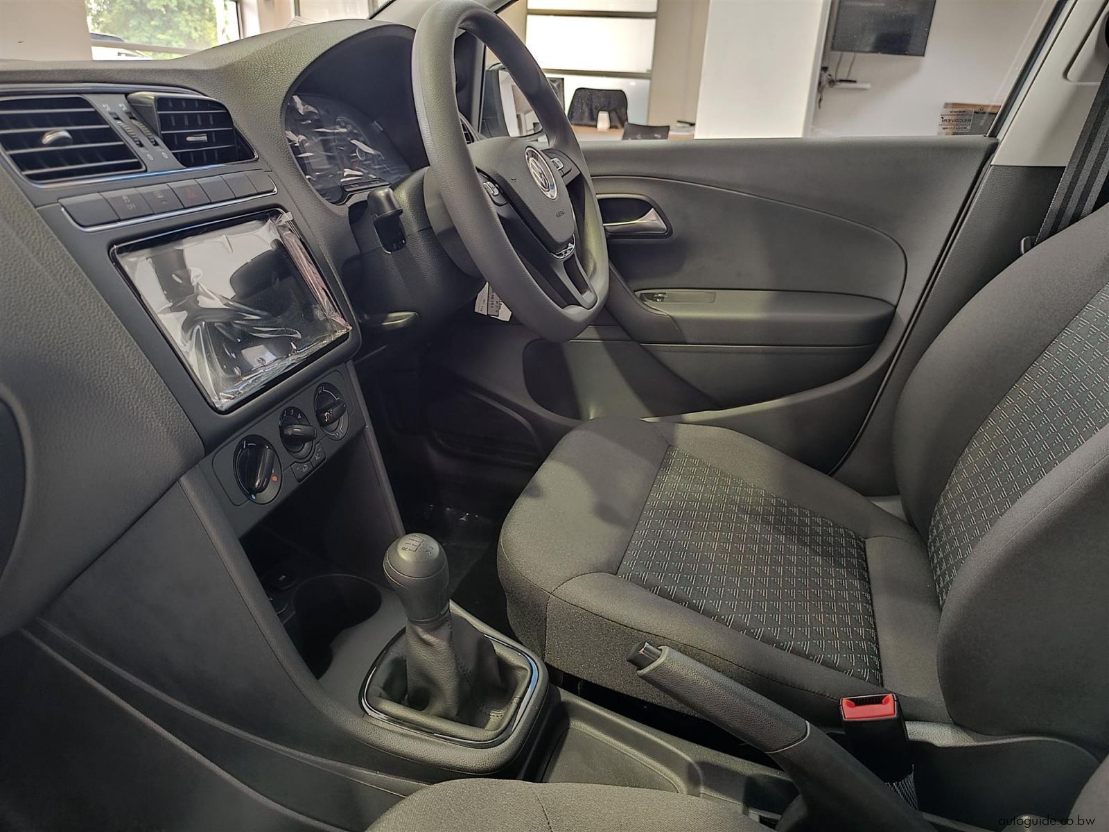 2025 Volkswagen Polo Vivo 1.4L 63kW photo