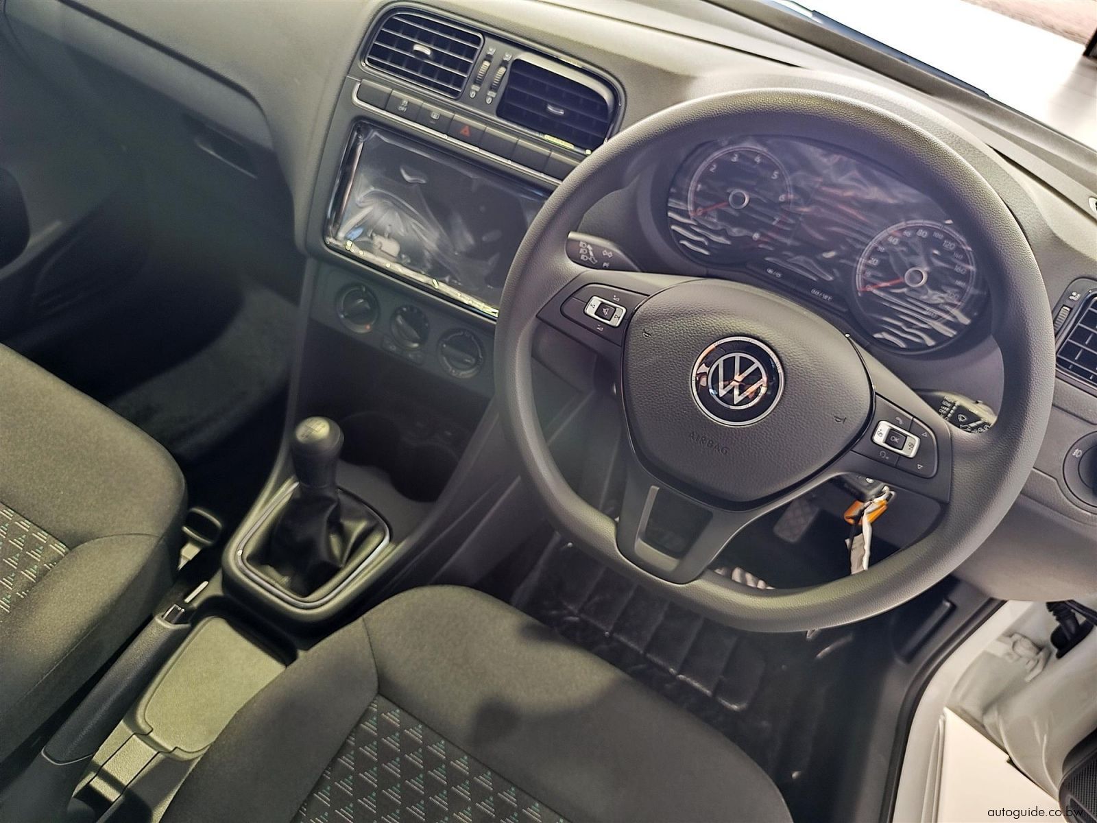 2025 Volkswagen Polo Vivo 1.4L 63kW photo