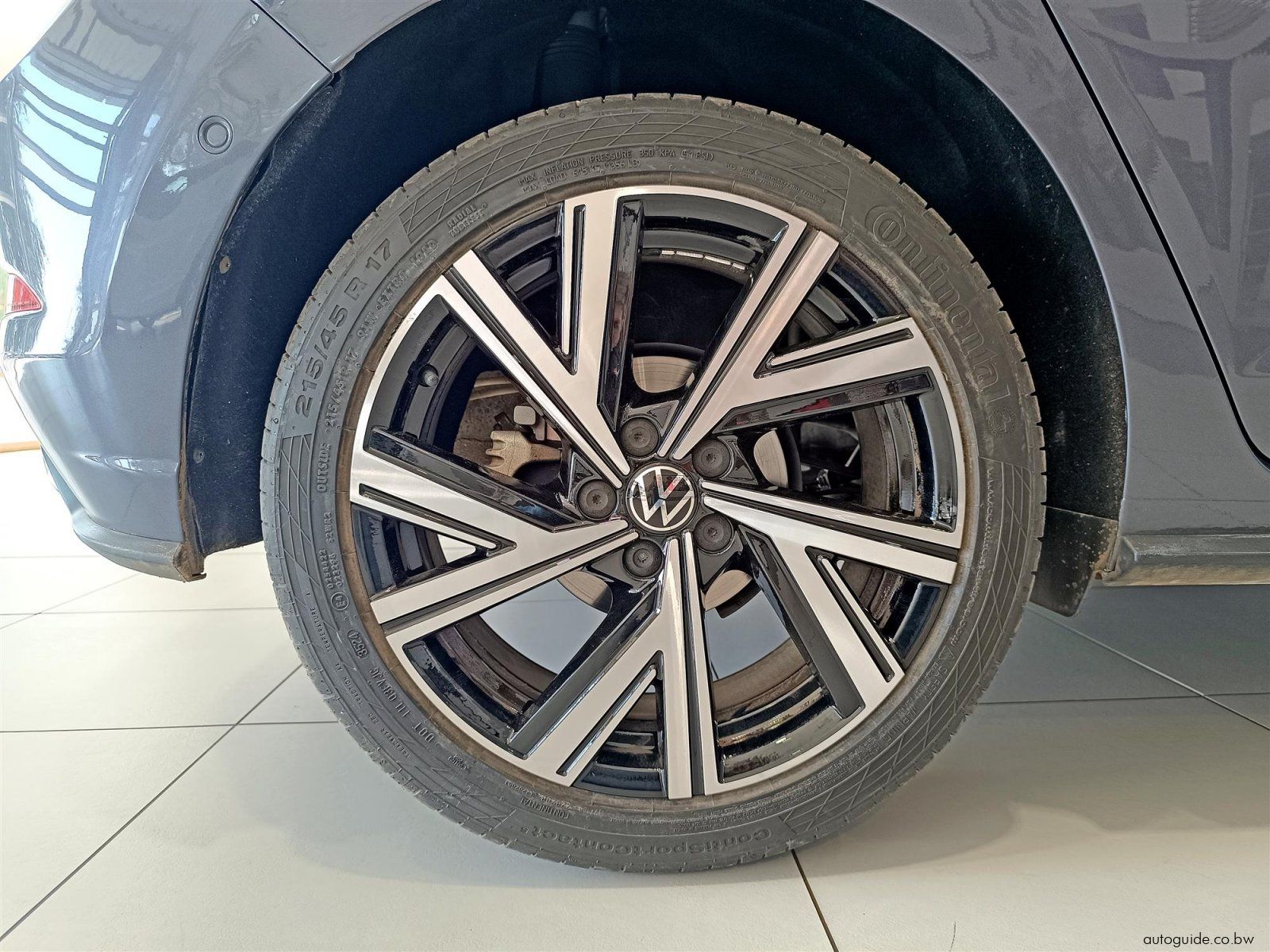 2024 Volkswagen Polo R-Line 1.0L TSi photo