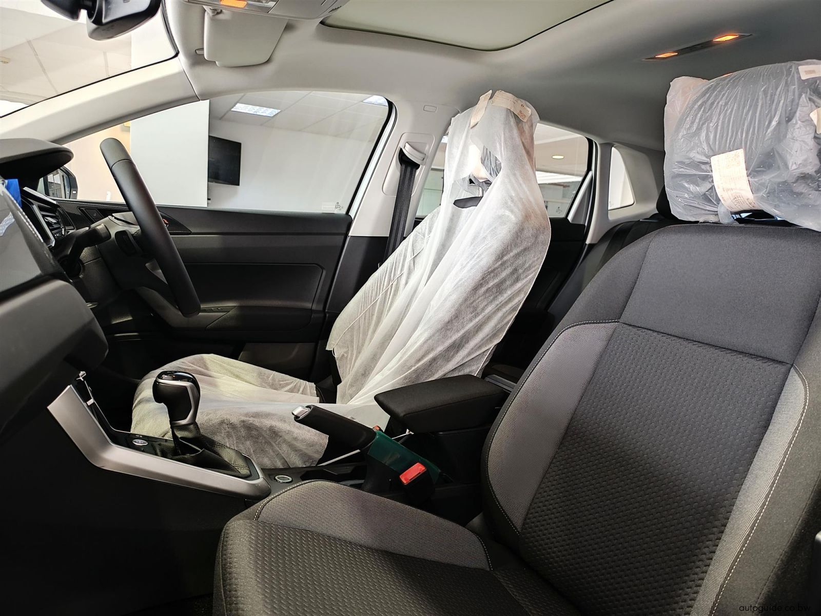 2025 Volkswagen Polo 1.0TSi Life DSG photo
