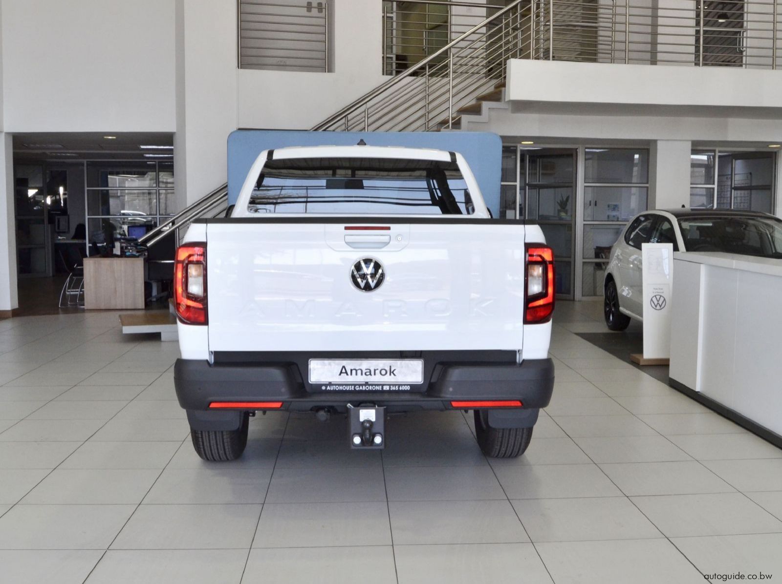 2025 Volkswagen Amarok Life - A/T - 4x2 pictures