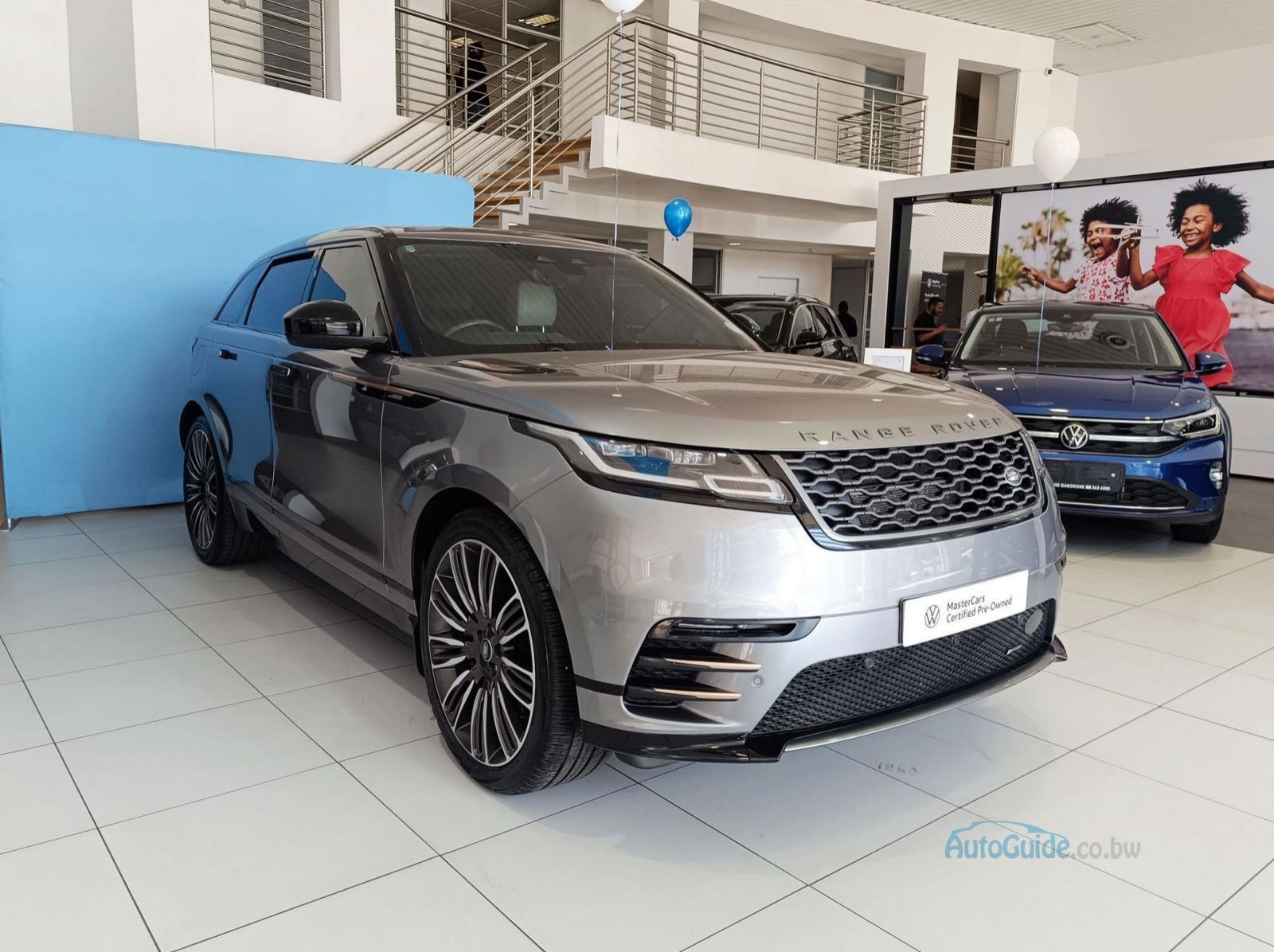 Used Land Rover Range Rover Velar D300 R-Dynamic SE for sale in Gaborone, Botswana