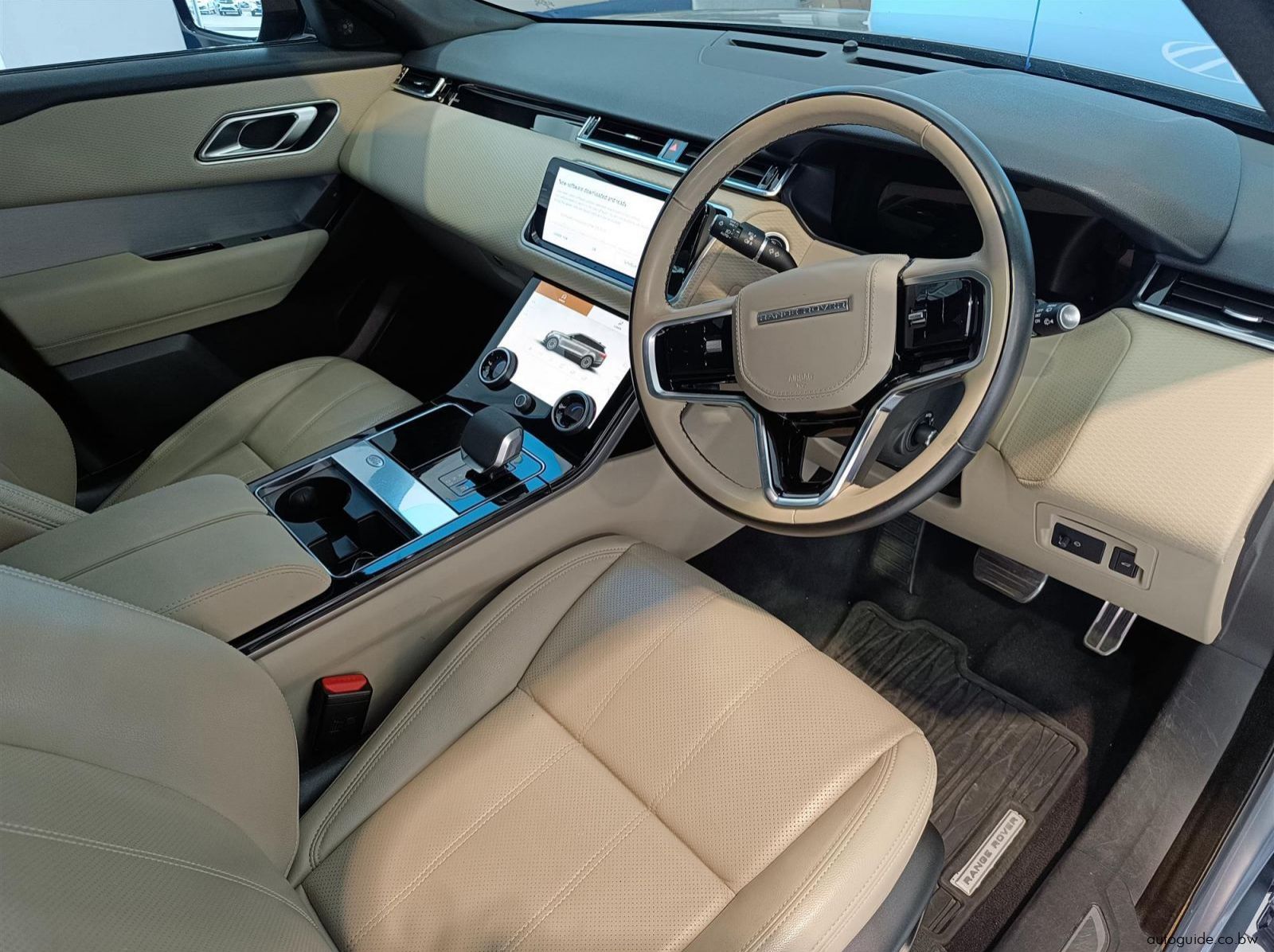 2023 Land Rover Range Rover Velar D300 R-Dynamic SE pictures