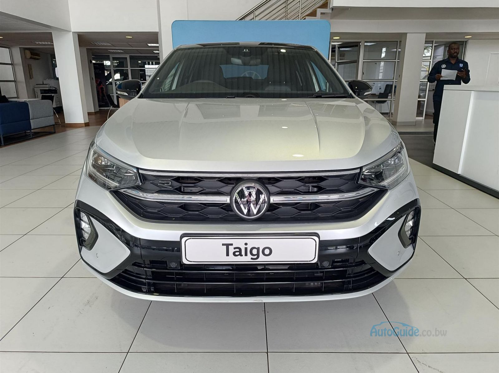 2025 Volkswagen Taigo 1.0TSi R-Line DSG pictures