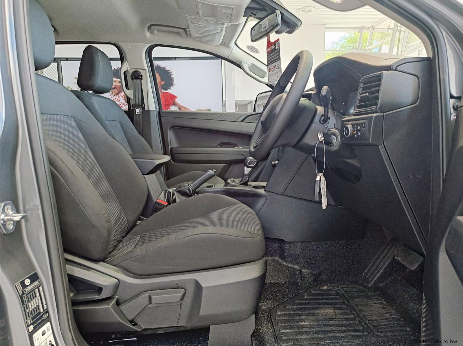 2026 Volkswagen Amarok D/C Base Model pictures