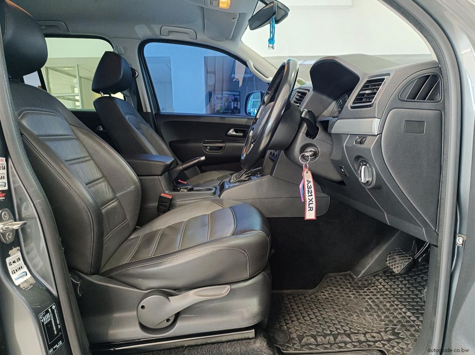 2021 Volkswagen Amarok Highline 4Motion 3.0 V6 TDI pictures