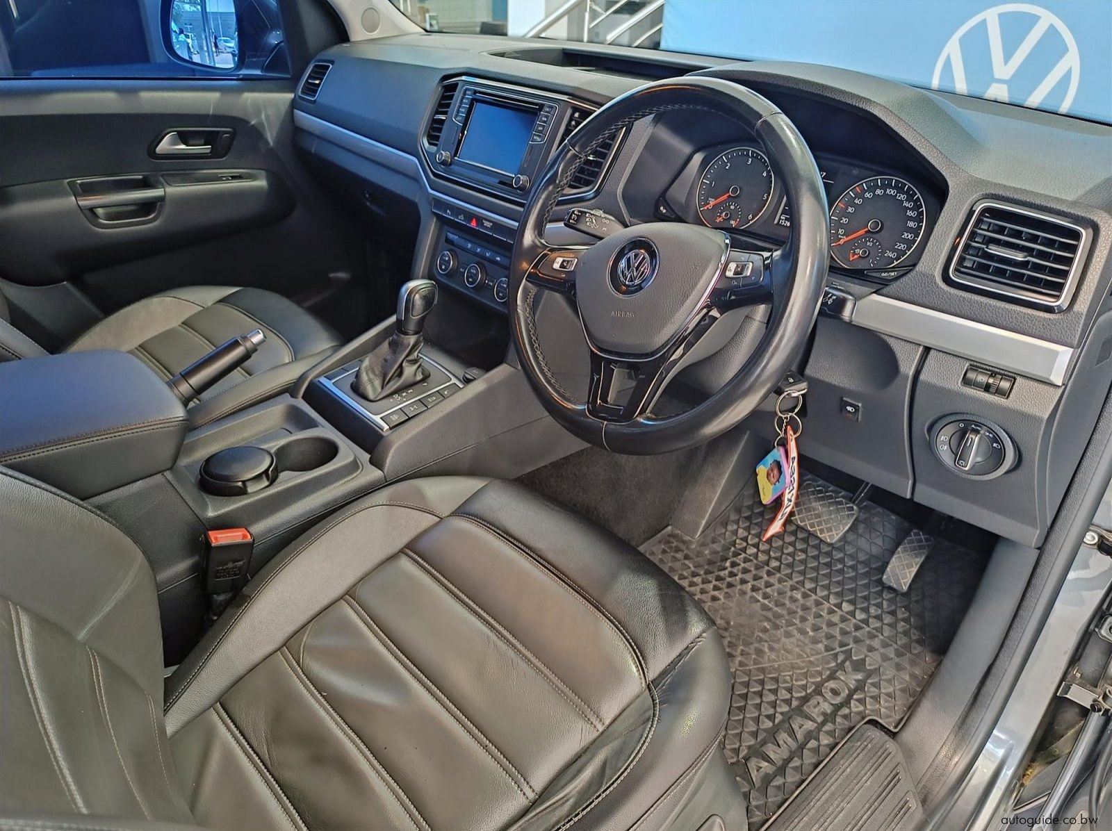 2021 Volkswagen Amarok Highline 4Motion 3.0 V6 TDI pictures
