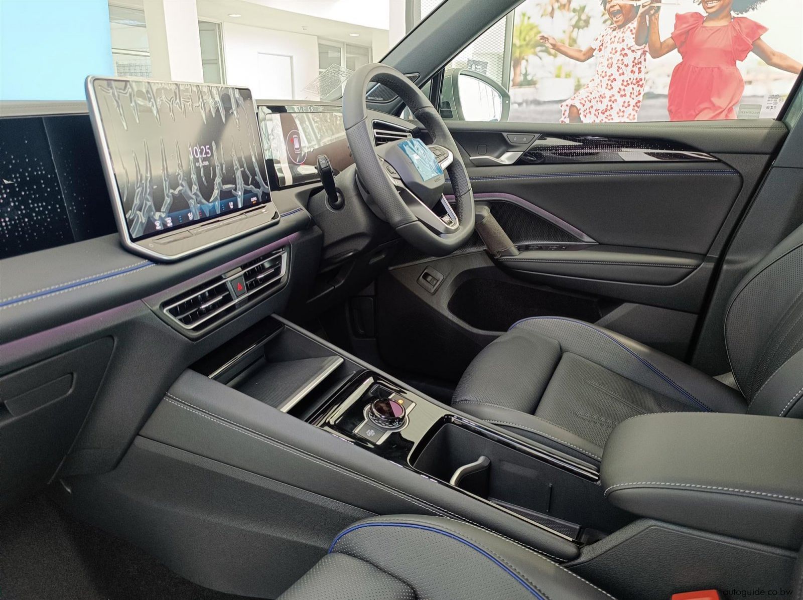 2025 Volkswagen Tiguan 1.4TSi pictures