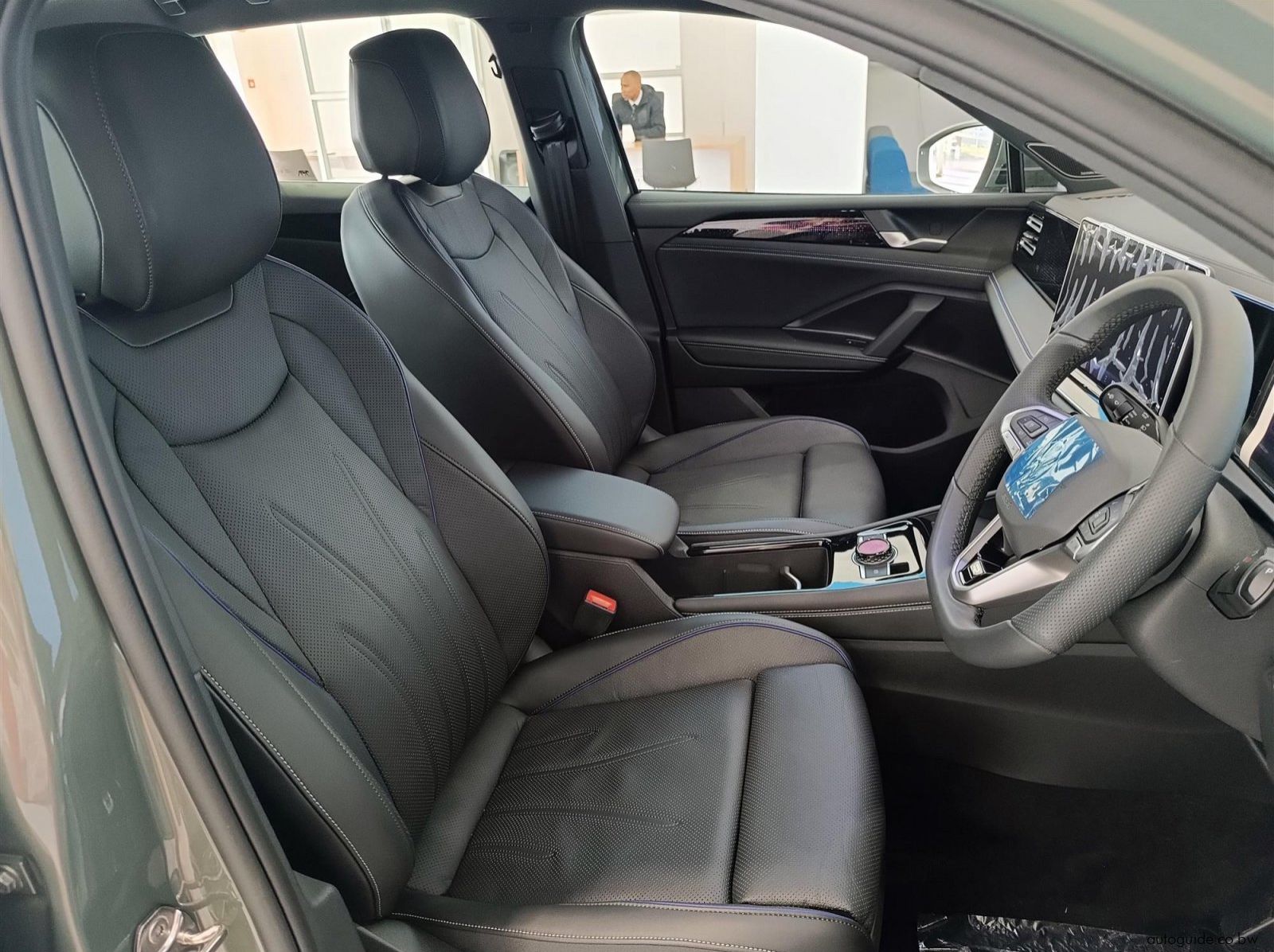 2025 Volkswagen Tiguan 1.4TSi pictures