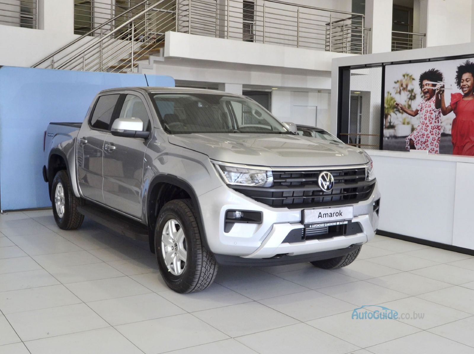 2025 Volkswagen Amarok Life 4Motion pictures