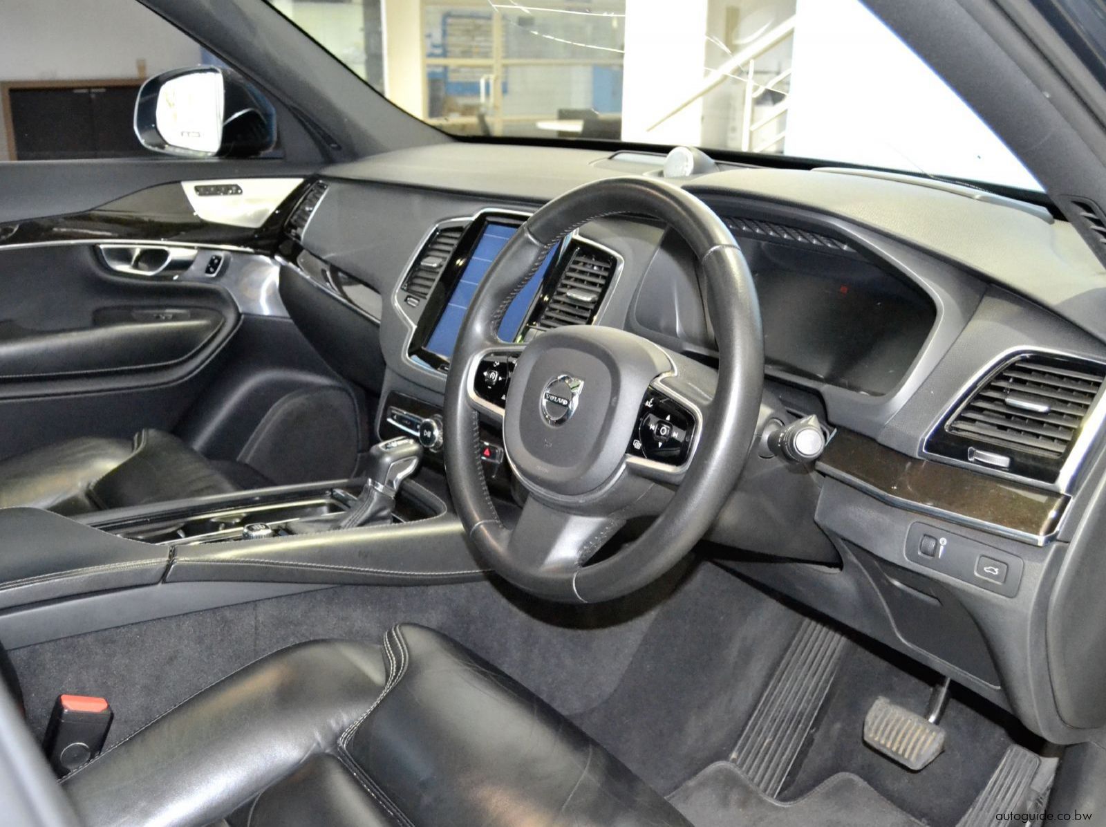 2017 Volvo XC90 T6 Inscription pictures