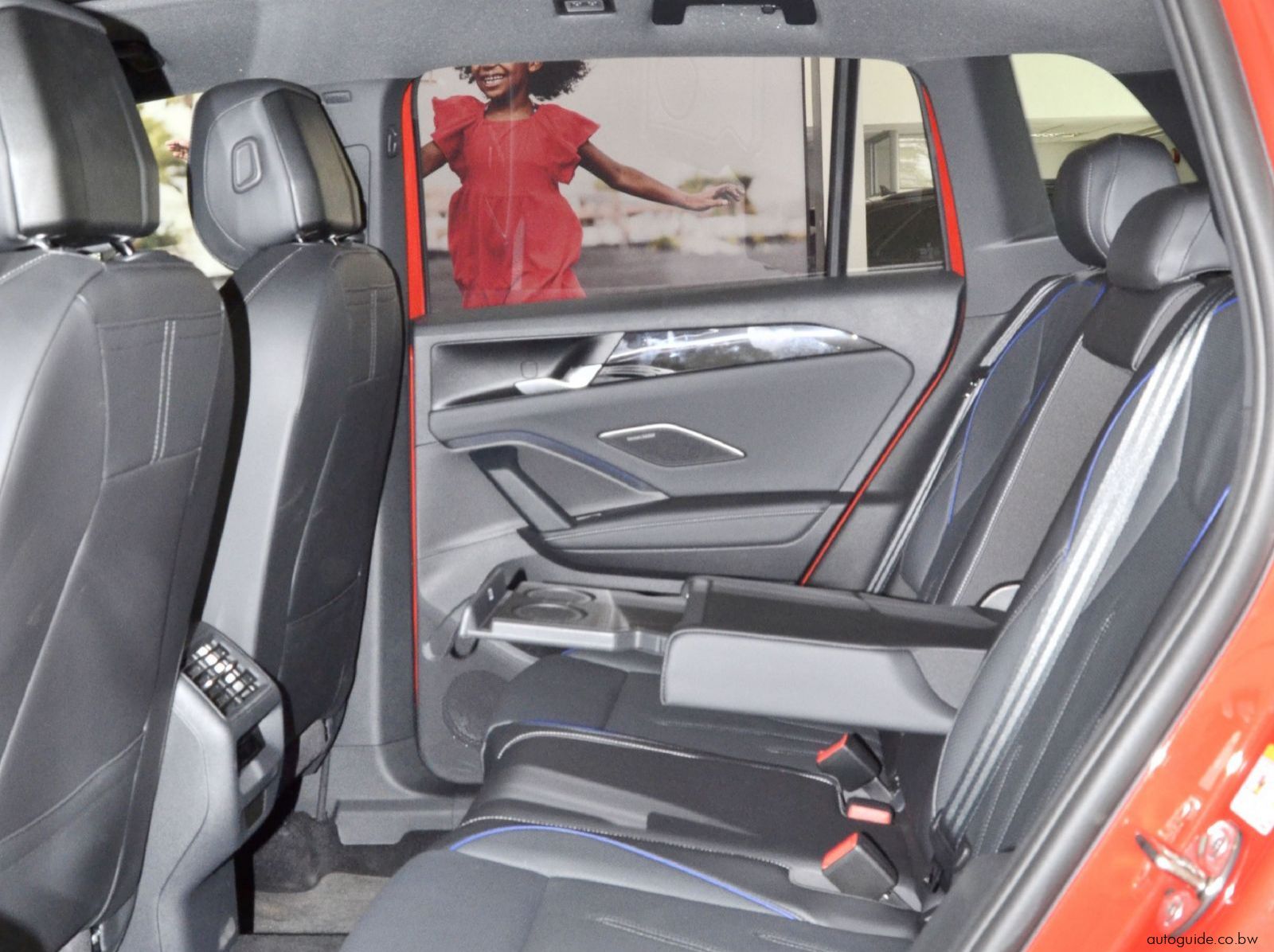 2025 Volkswagen Tiguan 1.4 TSi R-Line pictures