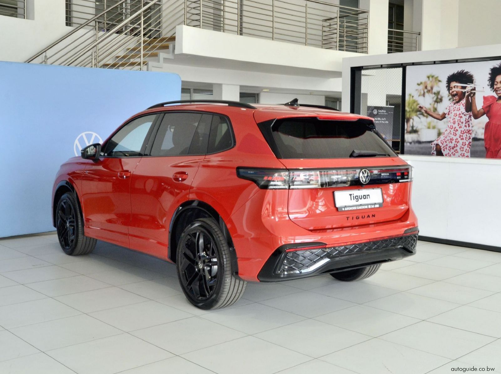 2025 Volkswagen Tiguan 1.4 TSi R-Line pictures