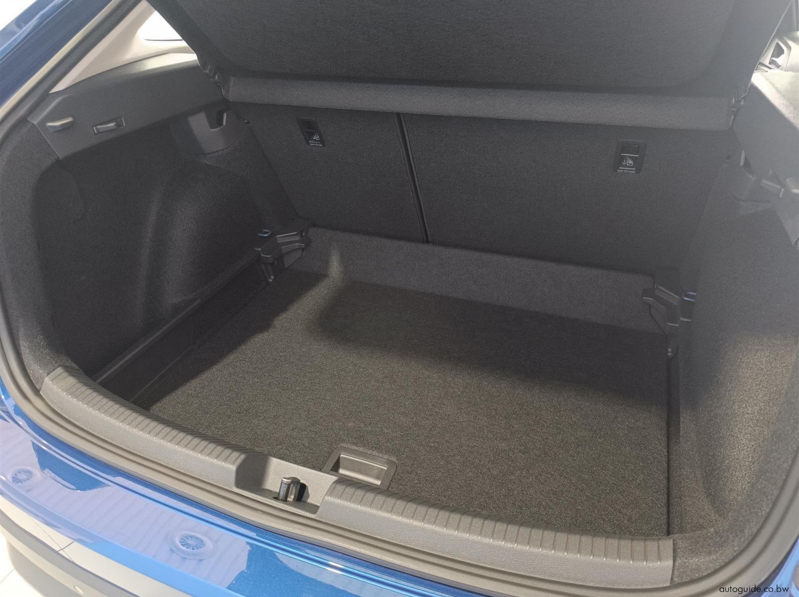 2025 Volkswagen Taigo Life 1.0TSi DSG pictures