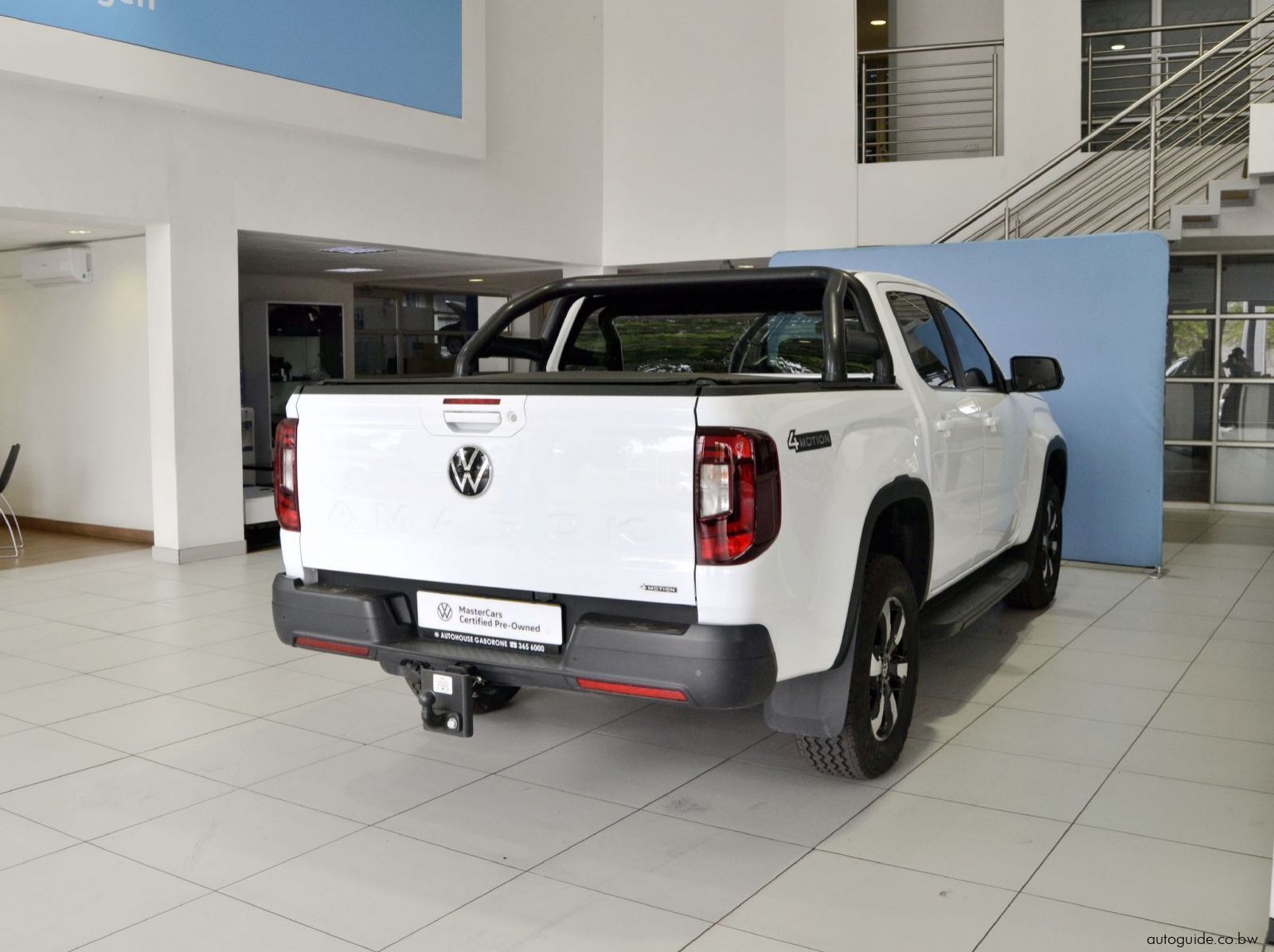2025 Volkswagen Amarok Life 4Motion pictures