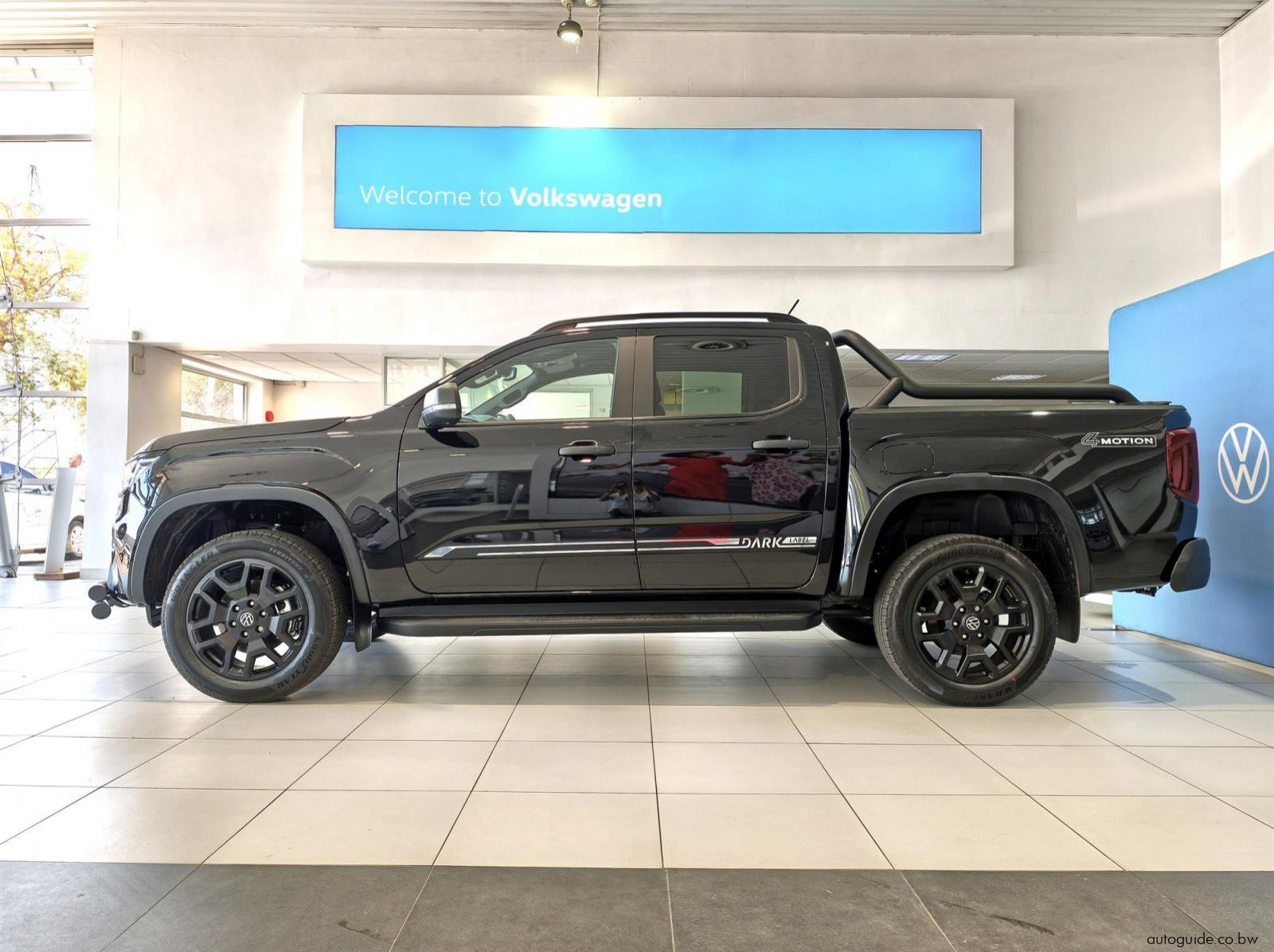 2026 Volkswagen Amarok Dark Label 2.0TDi 4x4 A/T pictures