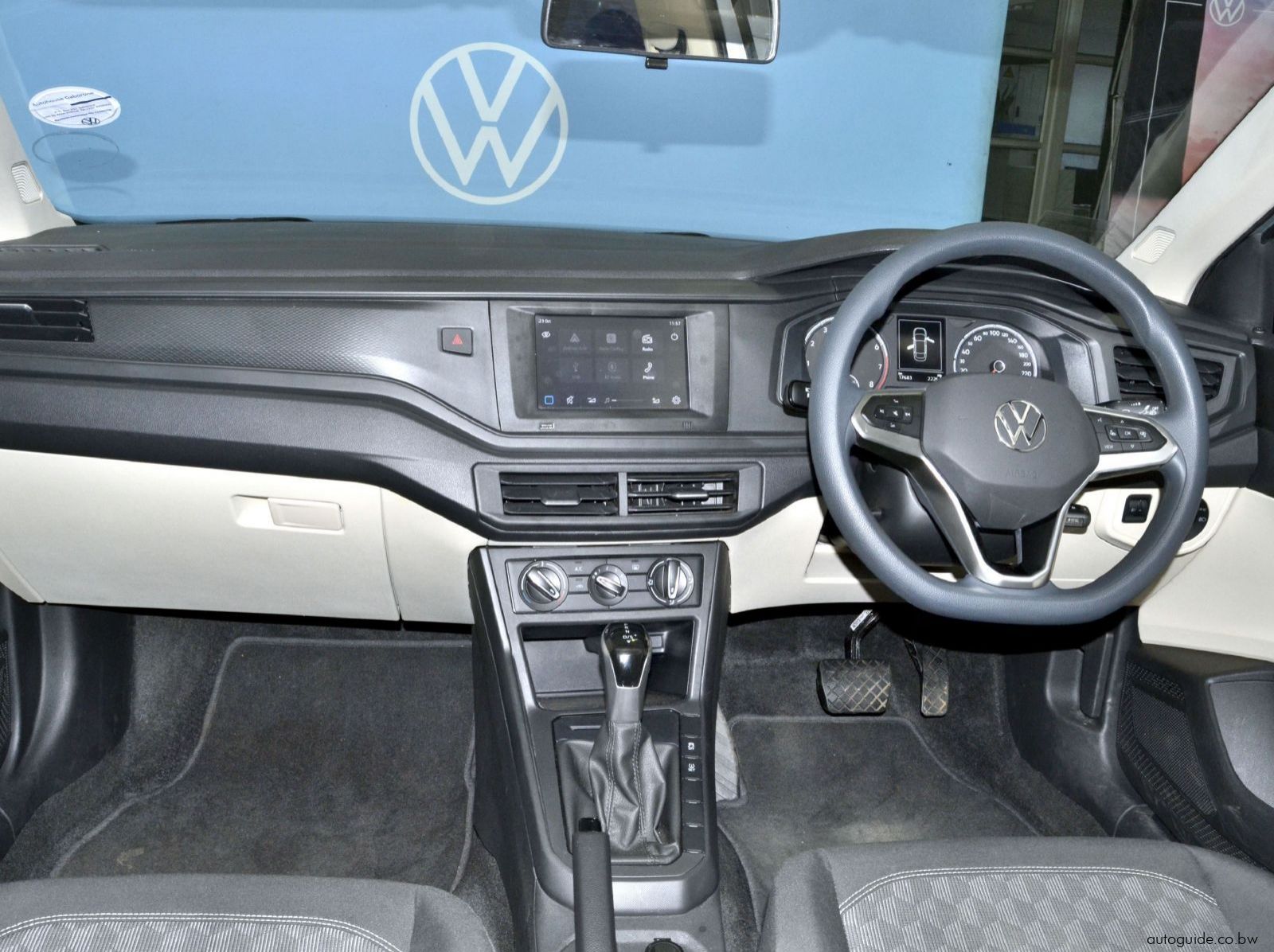 2024 Volkswagen Polo Sedan pictures