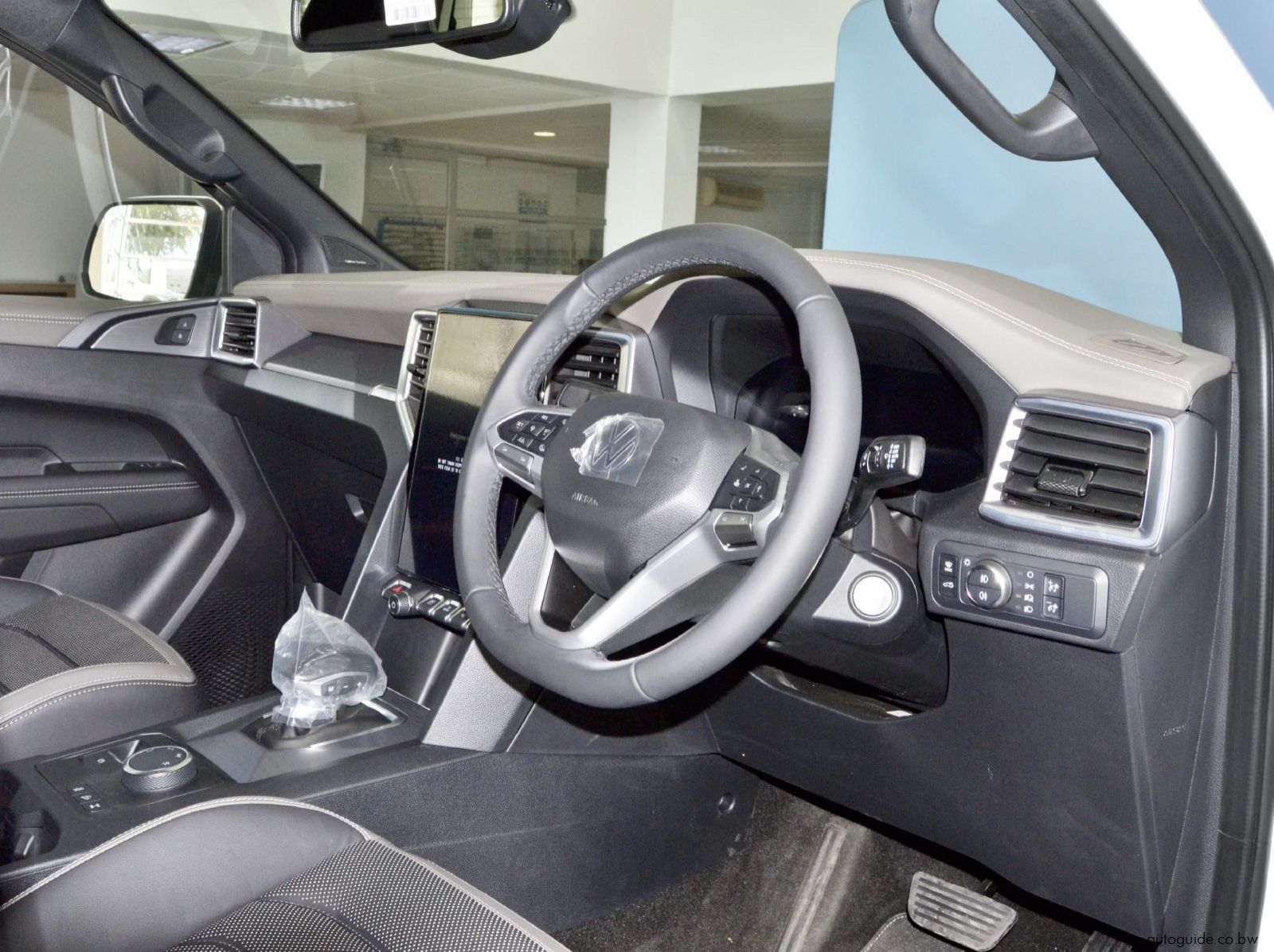 2025 Volkswagen Amarok Aventura 4 Motion pictures