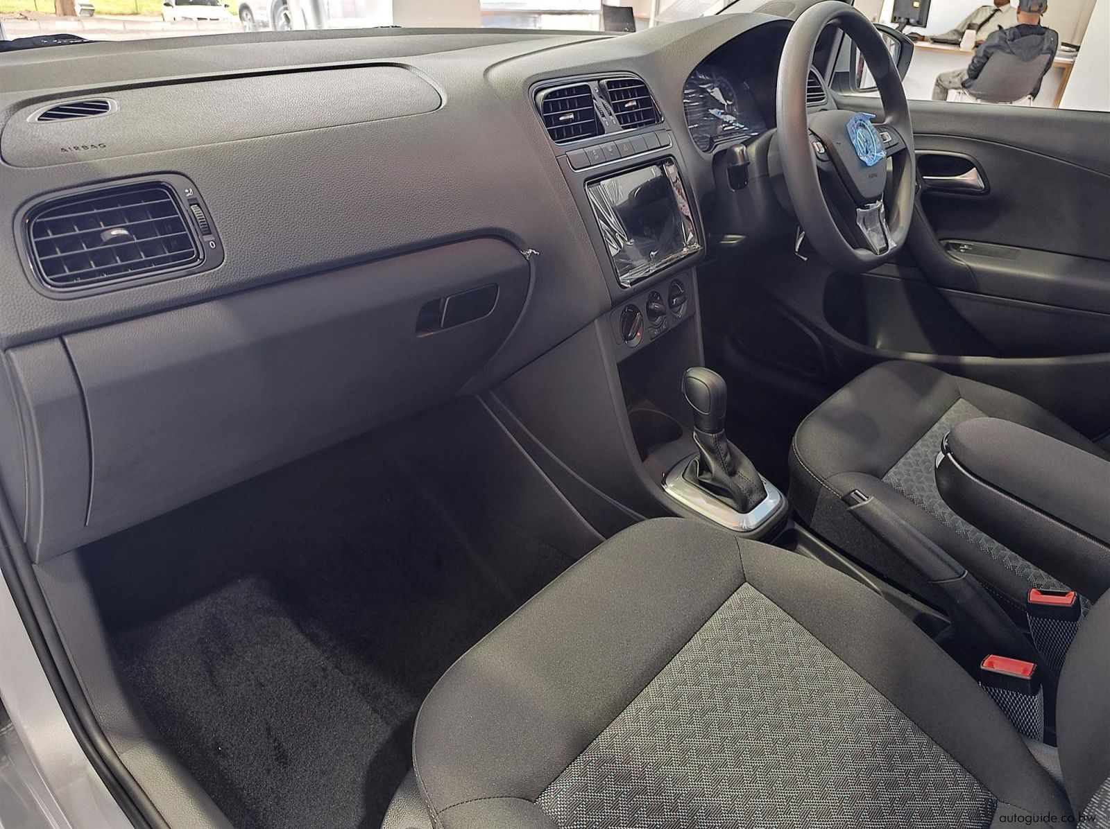 2026 Volkswagen Polo Vivo 1.6L 77kW pictures
