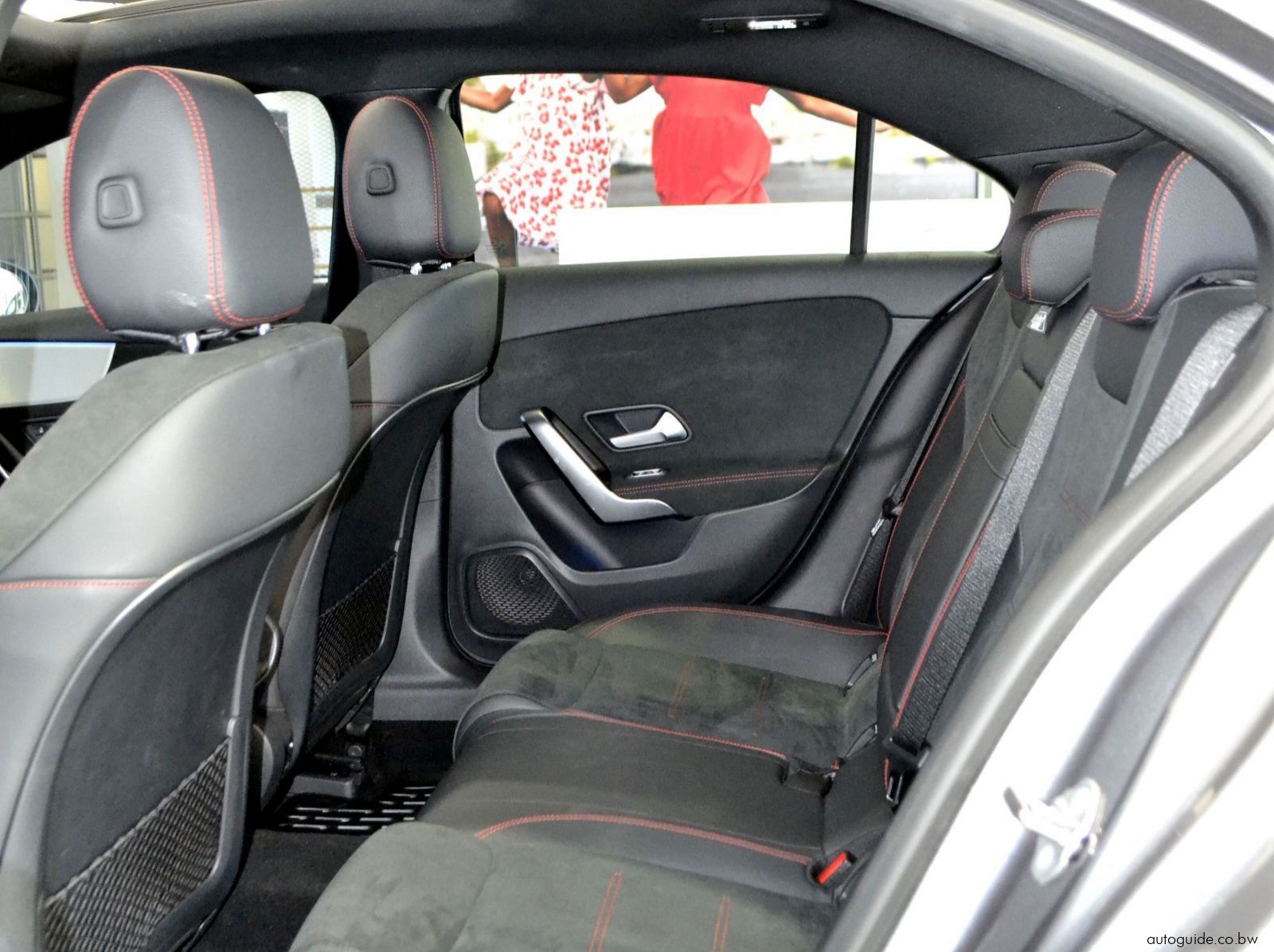 2023 Mercedes-Benz A200 pictures