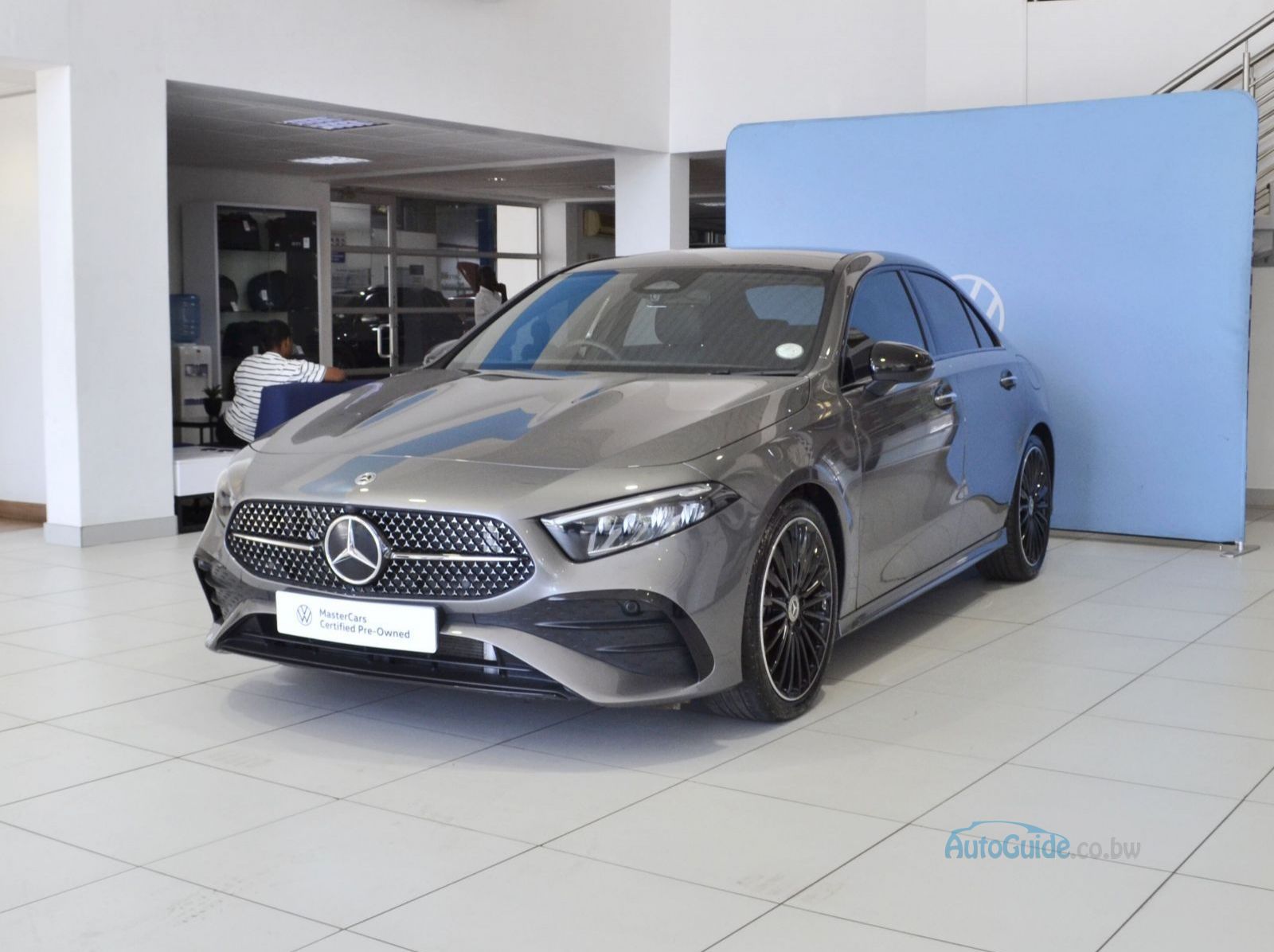 2023 Mercedes-Benz A200 pictures