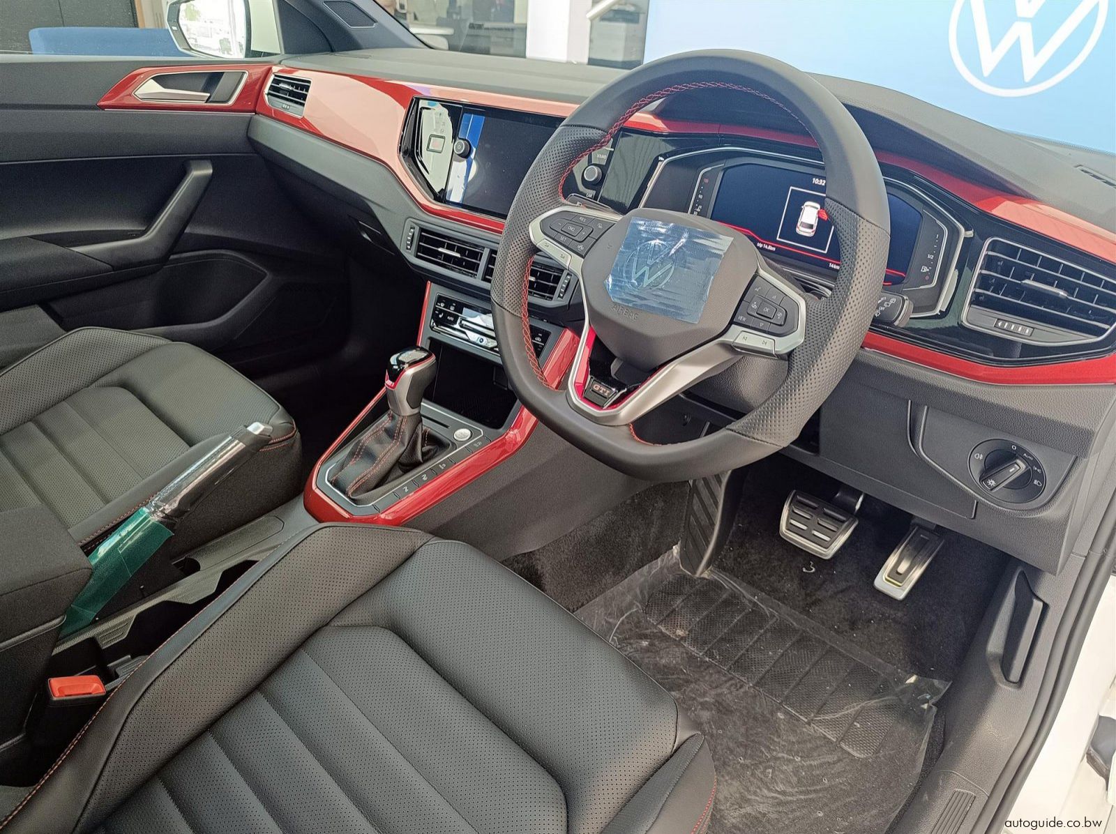 2026 Volkswagen Polo GTi 2.0L TSi pictures
