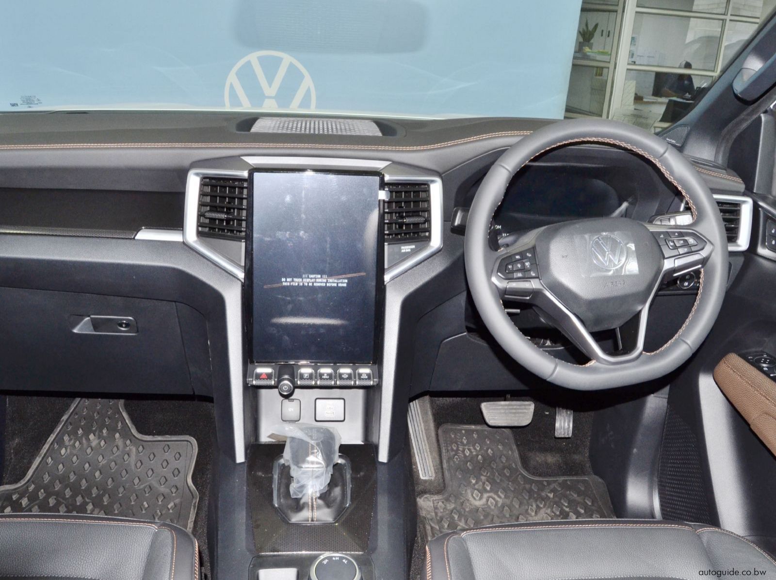 2025 Volkswagen Amarok Pan Americana 4Motion pictures