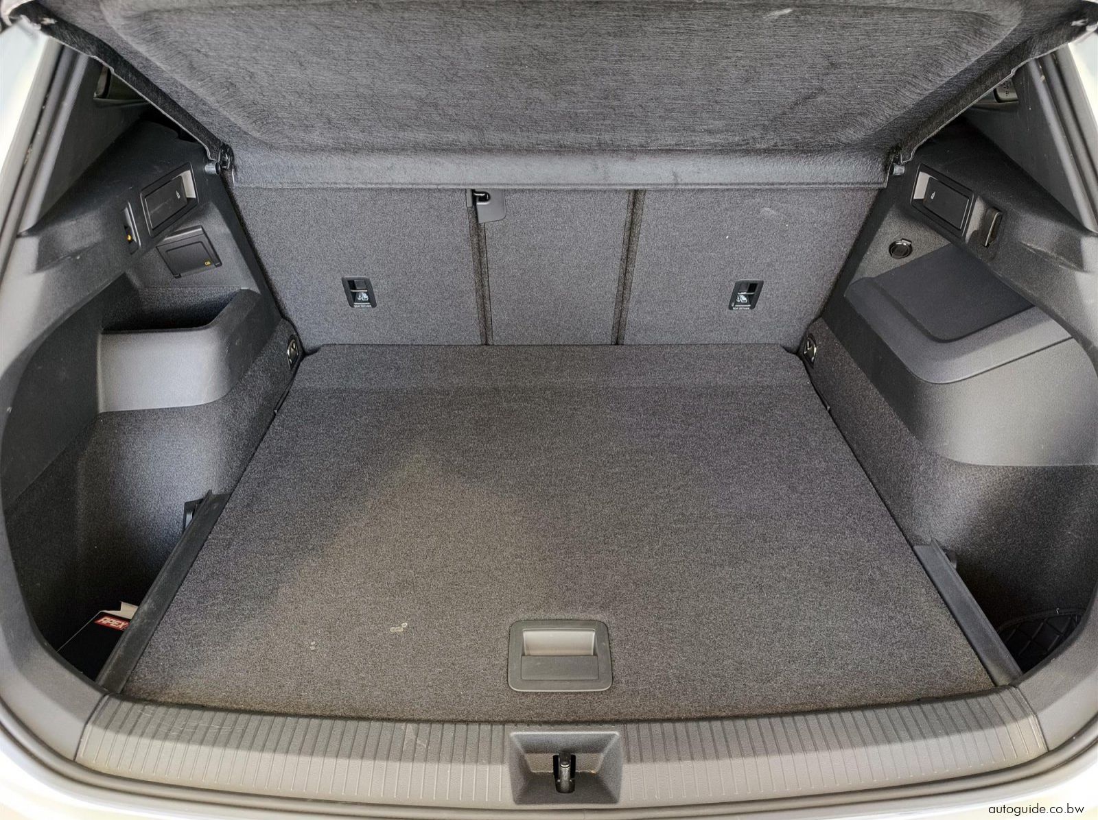 2025 Volkswagen Tiguan 2.0TDi 110kw R-Line pictures