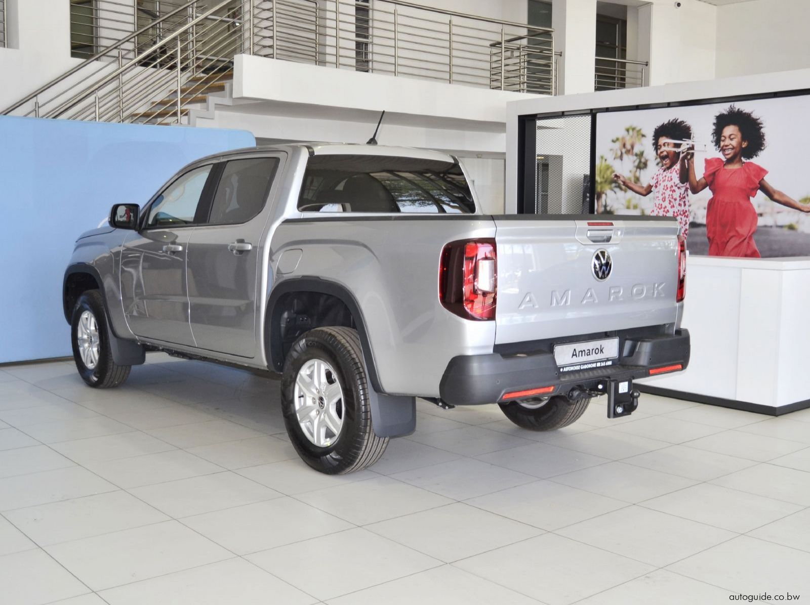 2025 Volkswagen Amarok Life - A/T - 4x2 pictures