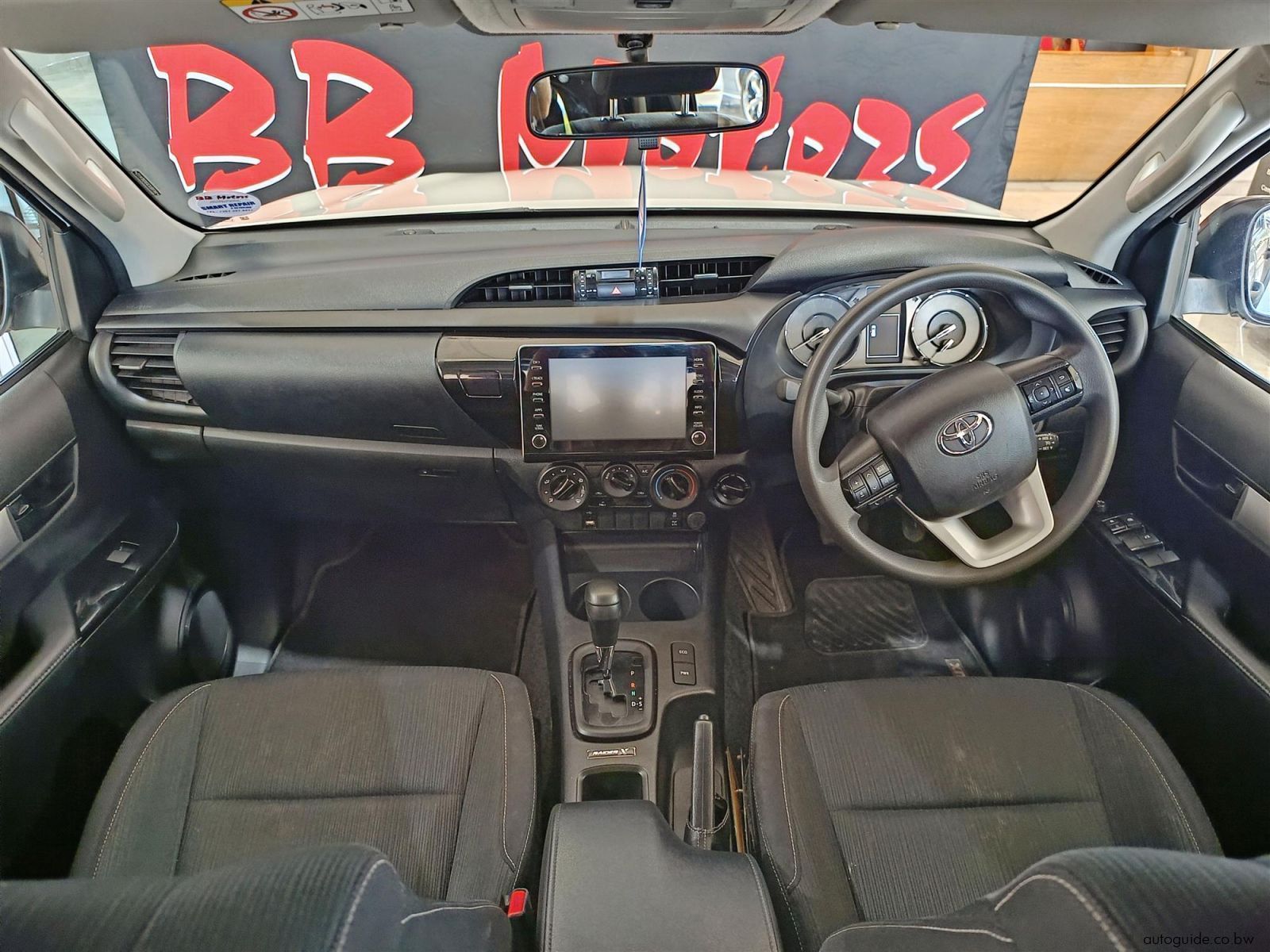 2024 Toyota Hilux Raider-X GD-6 2.4 4x4 AT photo