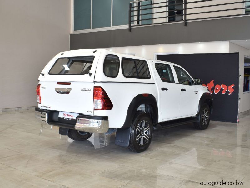 2023 Toyota Hilux Raider X photo