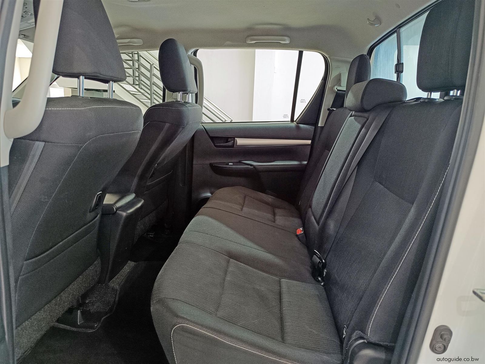 2024 Toyota Hilux Raider GD-6 2.4 4x4 AT photo