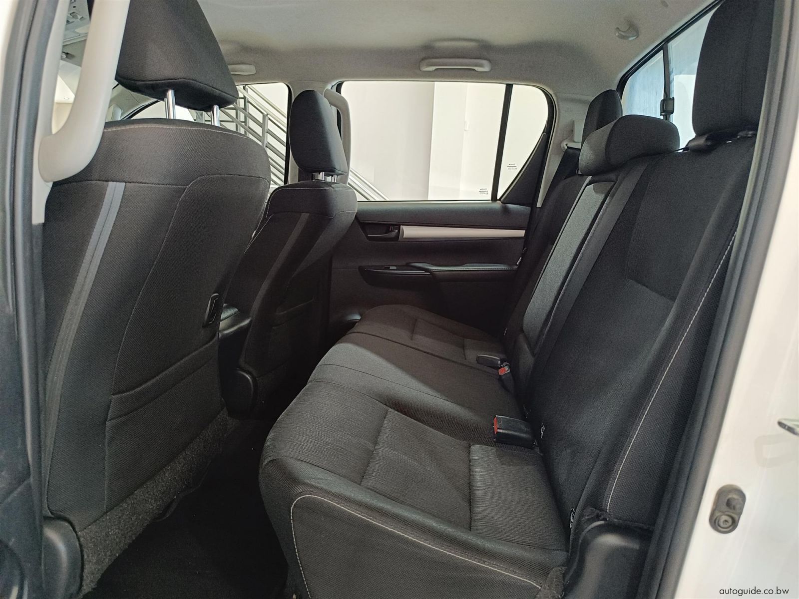2023 Toyota Hilux Raider GD-6 2.4 4x4 AT photo