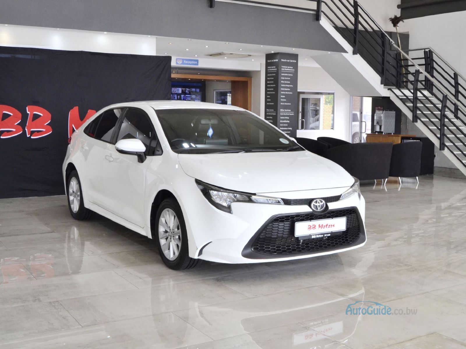 2020 Toyota Corolla XS photo