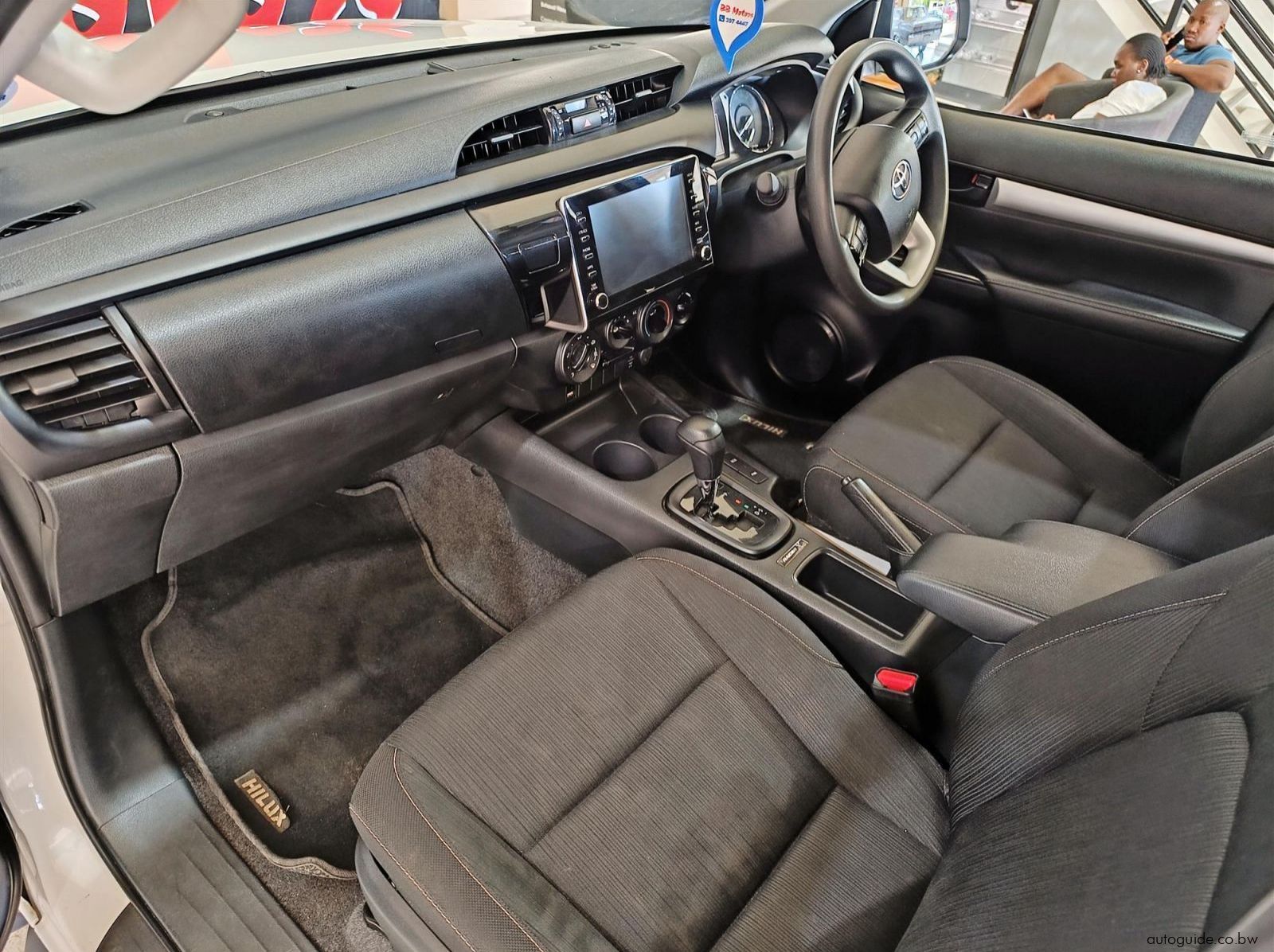 2024 Toyota Hilux Raider-X GD-6 2.4 4x4 AT pictures