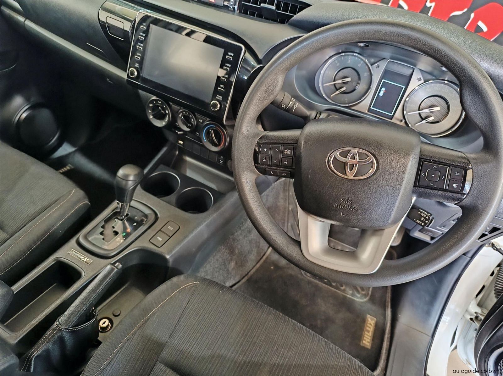 2024 Toyota Hilux Raider-X GD-6 2.4 4x4 AT pictures