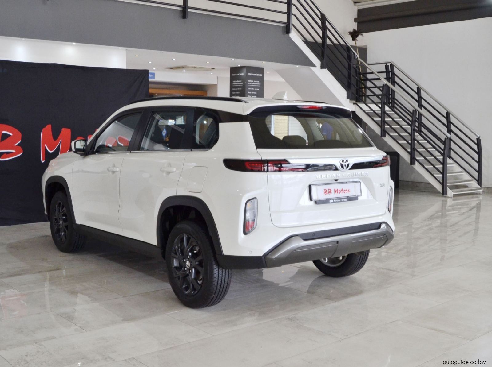 2025 Toyota Urban Cruiser XR pictures