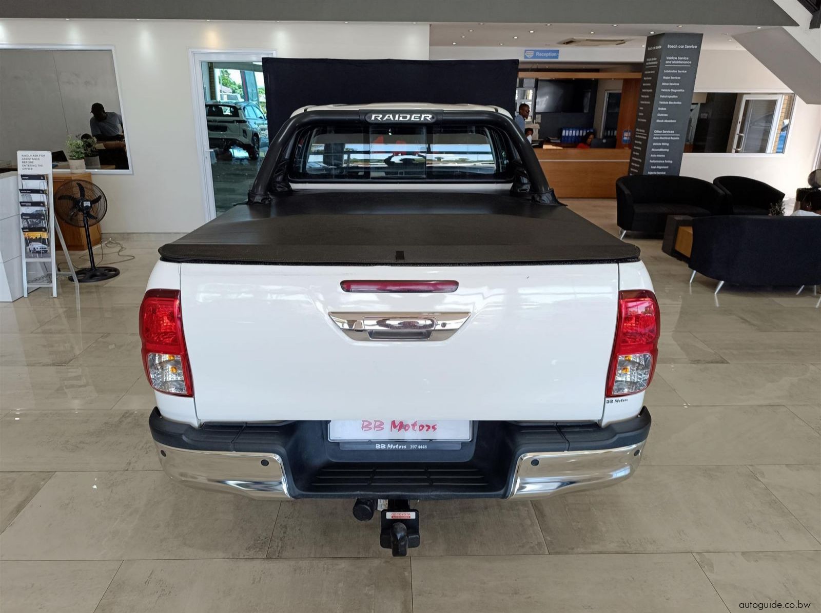 2024 Toyota Hilux Raider-X GD-6 2.4 4x4 AT pictures