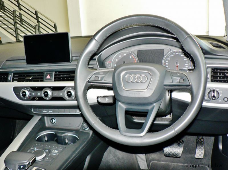 2018 Audi A4 TFSi pictures