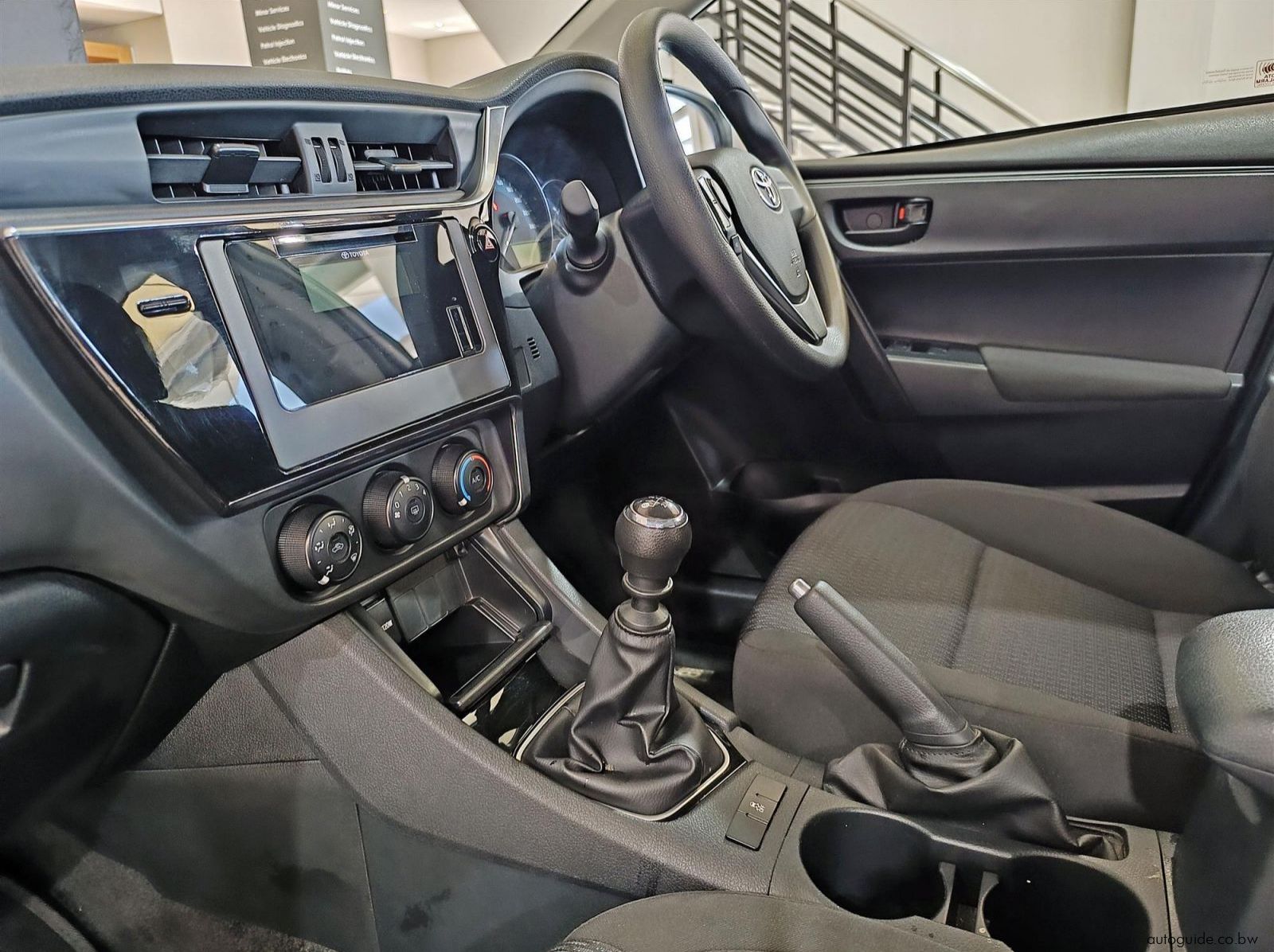 2024 Toyota Corolla Quest 1.8 pictures
