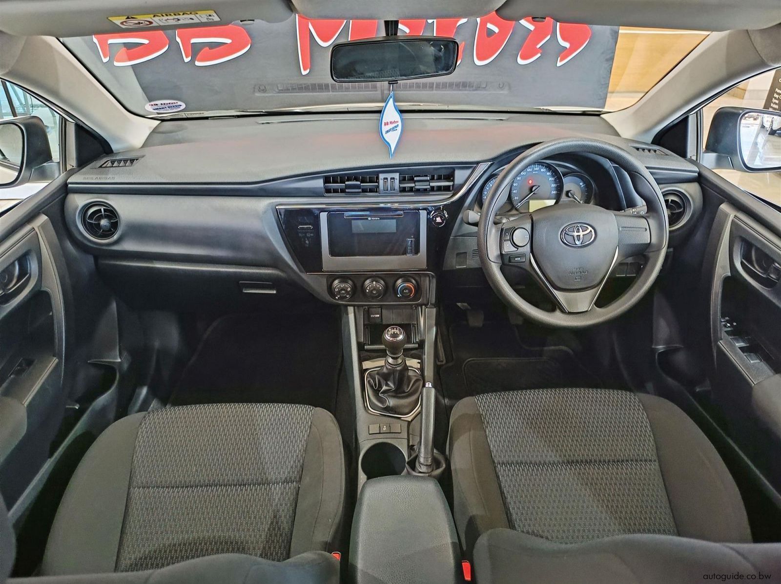 2024 Toyota Corolla Quest 1.8 pictures