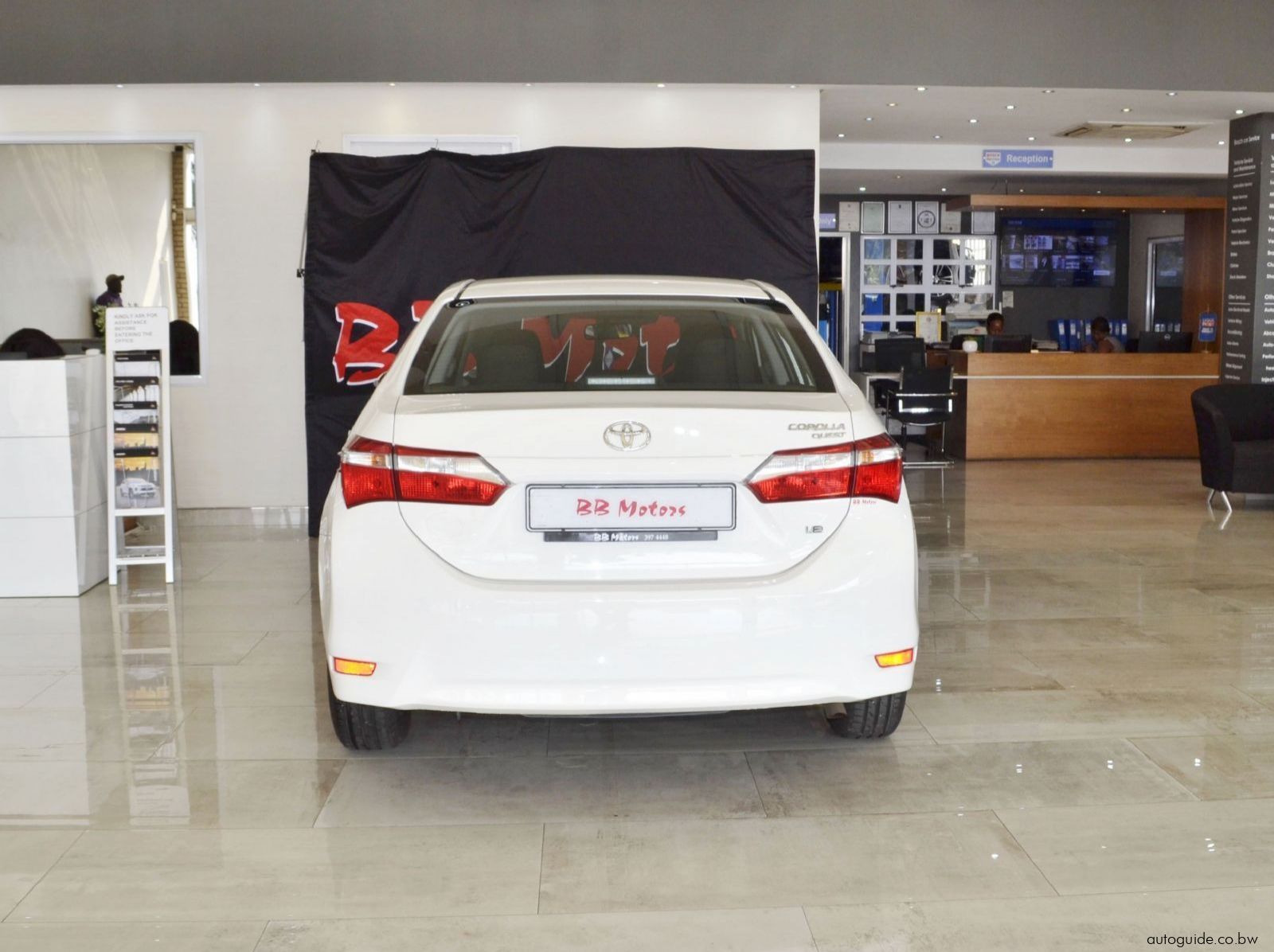 2024 Toyota Corolla Quest pictures