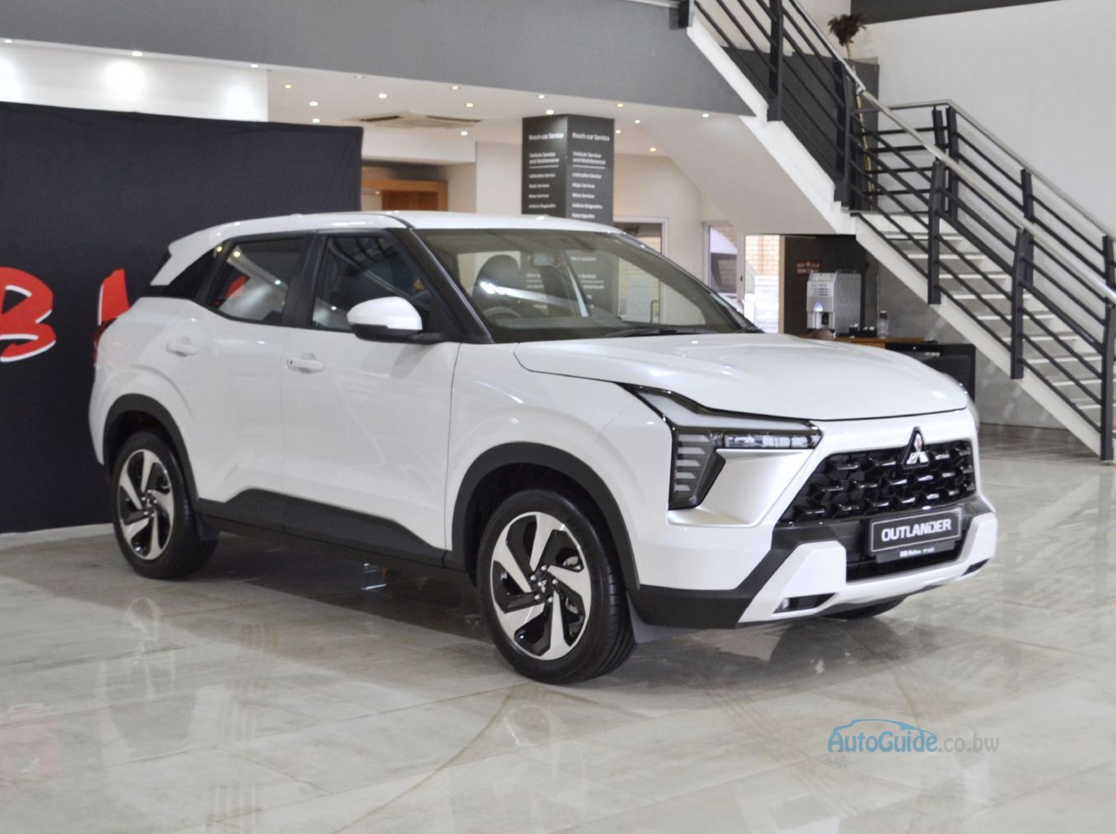 2025 Mitsubishi Outlander Sport - A/T - FWD pictures