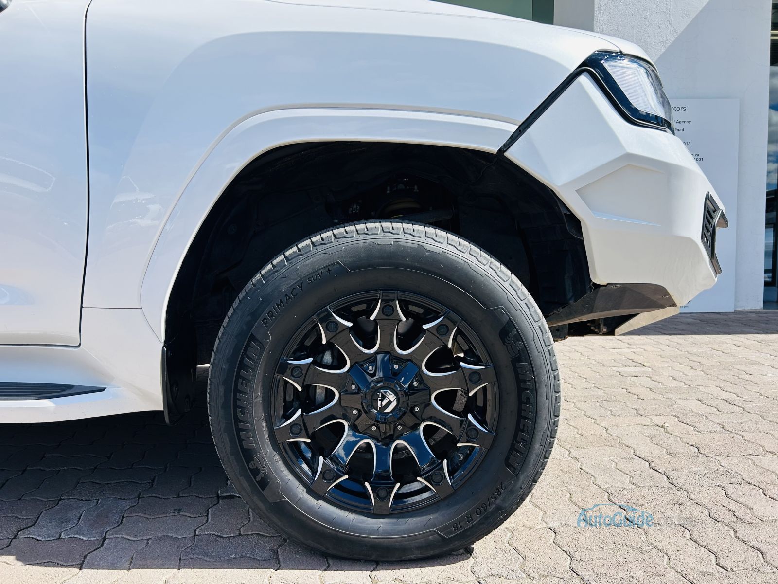 2021 Toyota Land Cruiser 300 Series ZX photo