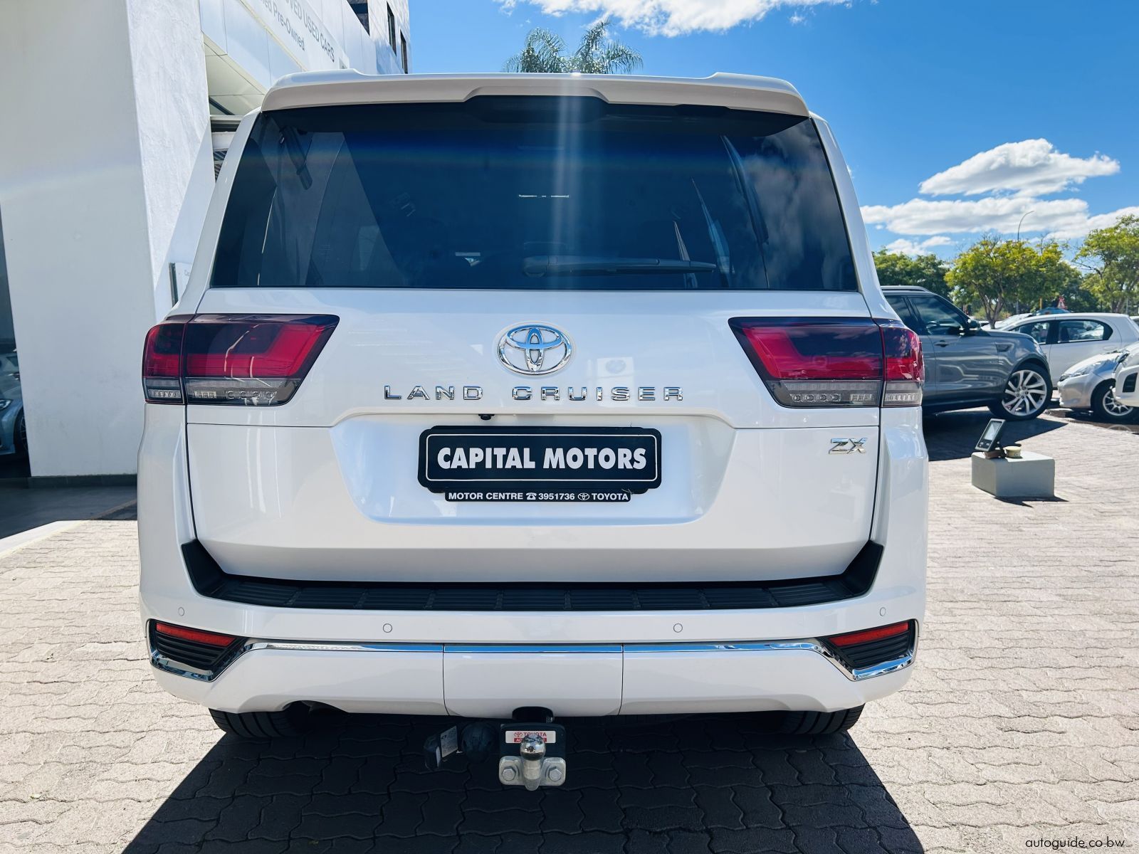 2021 Toyota Land Cruiser 300 Series ZX photo