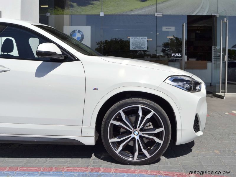 2022 BMW X2 SDrive 18i photo