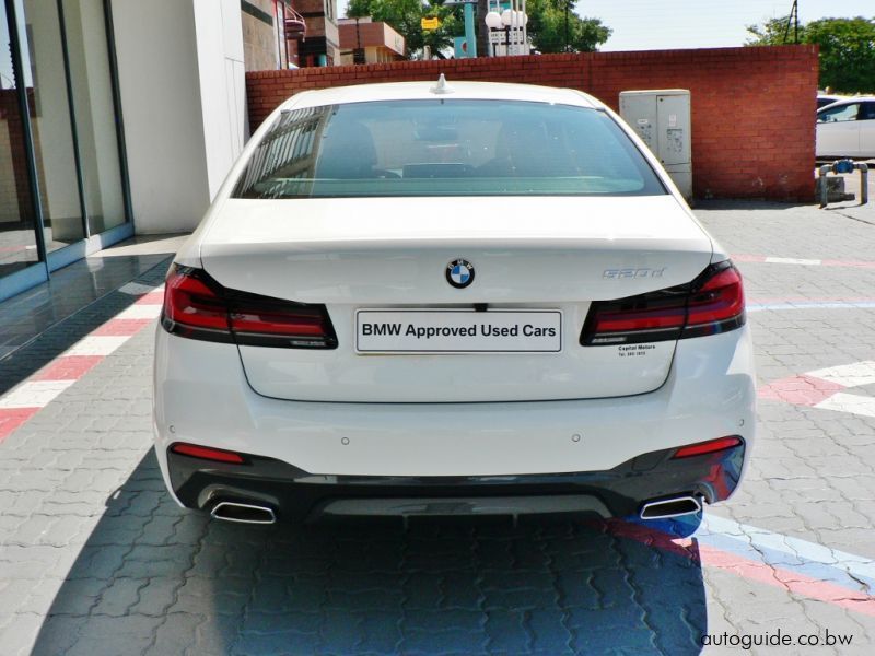 2021 BMW 520d photo