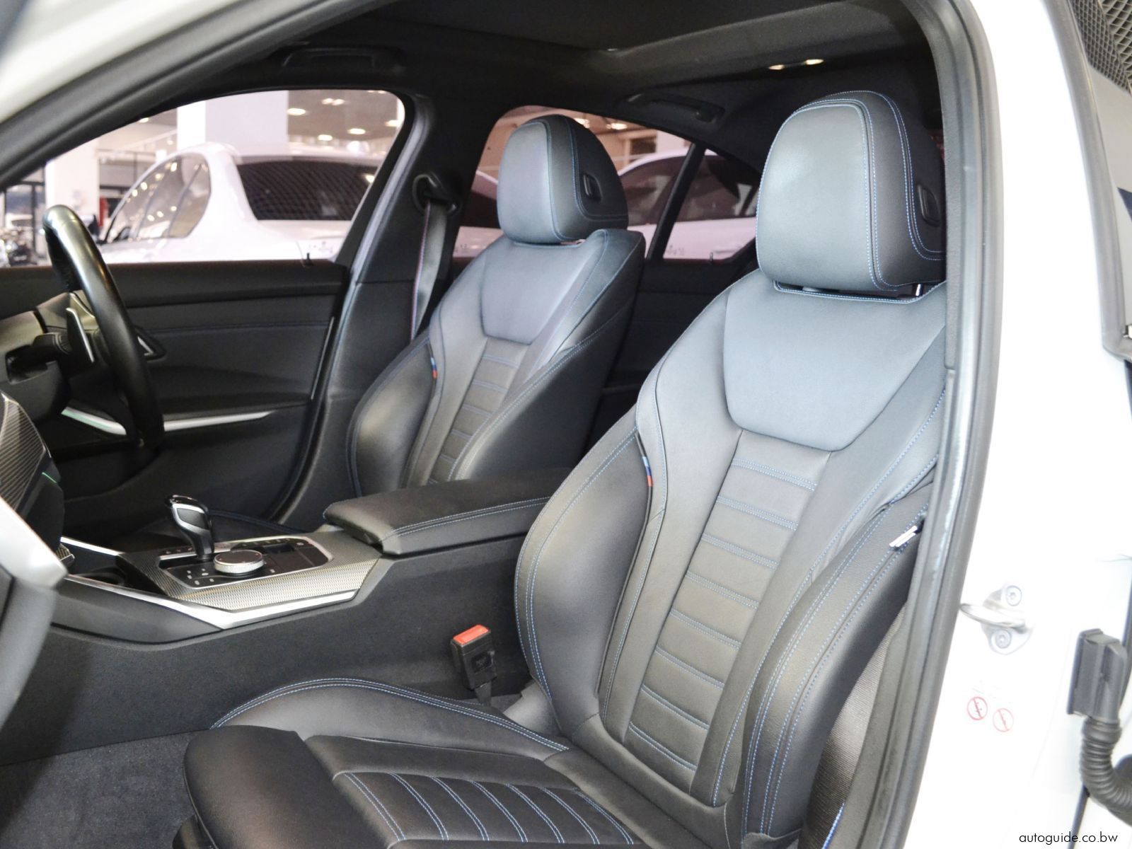 2020 BMW M340i xDrive photo