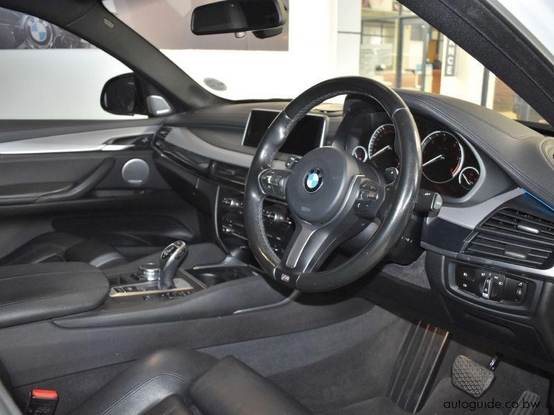 2017 BMW X6 XDrive 40D photo