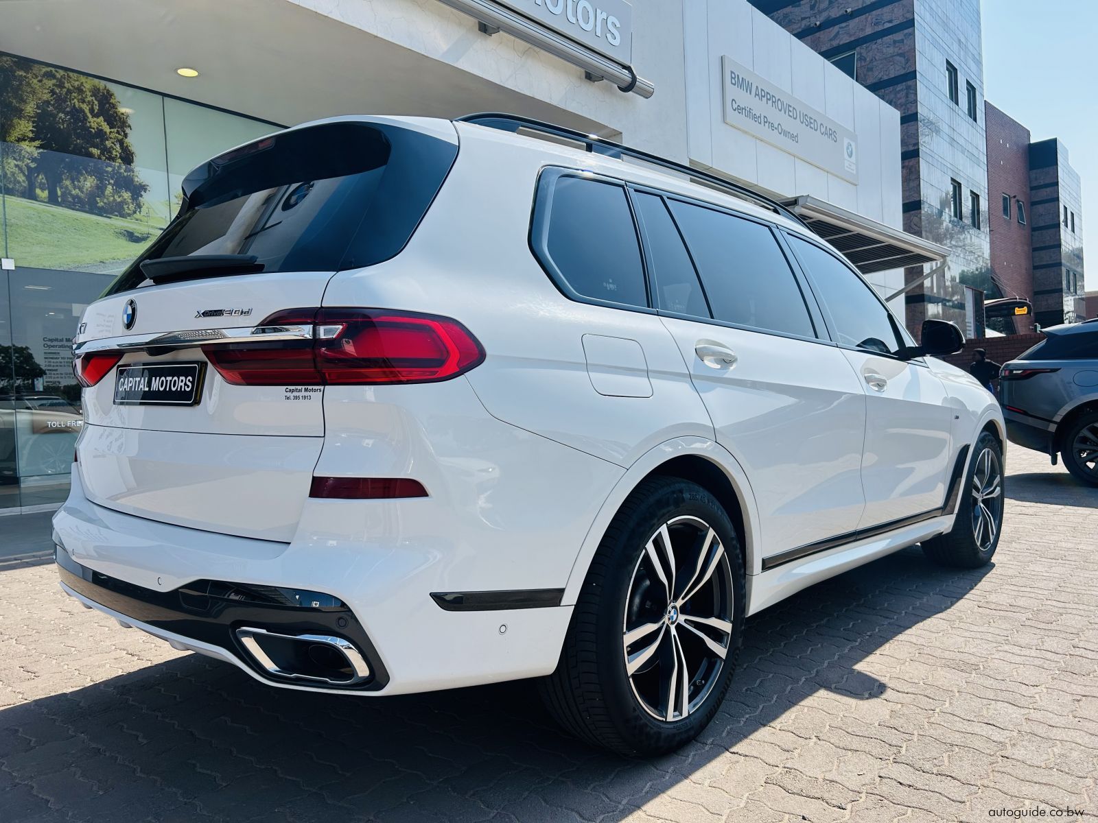 2020 BMW X7 xDrive30d photo